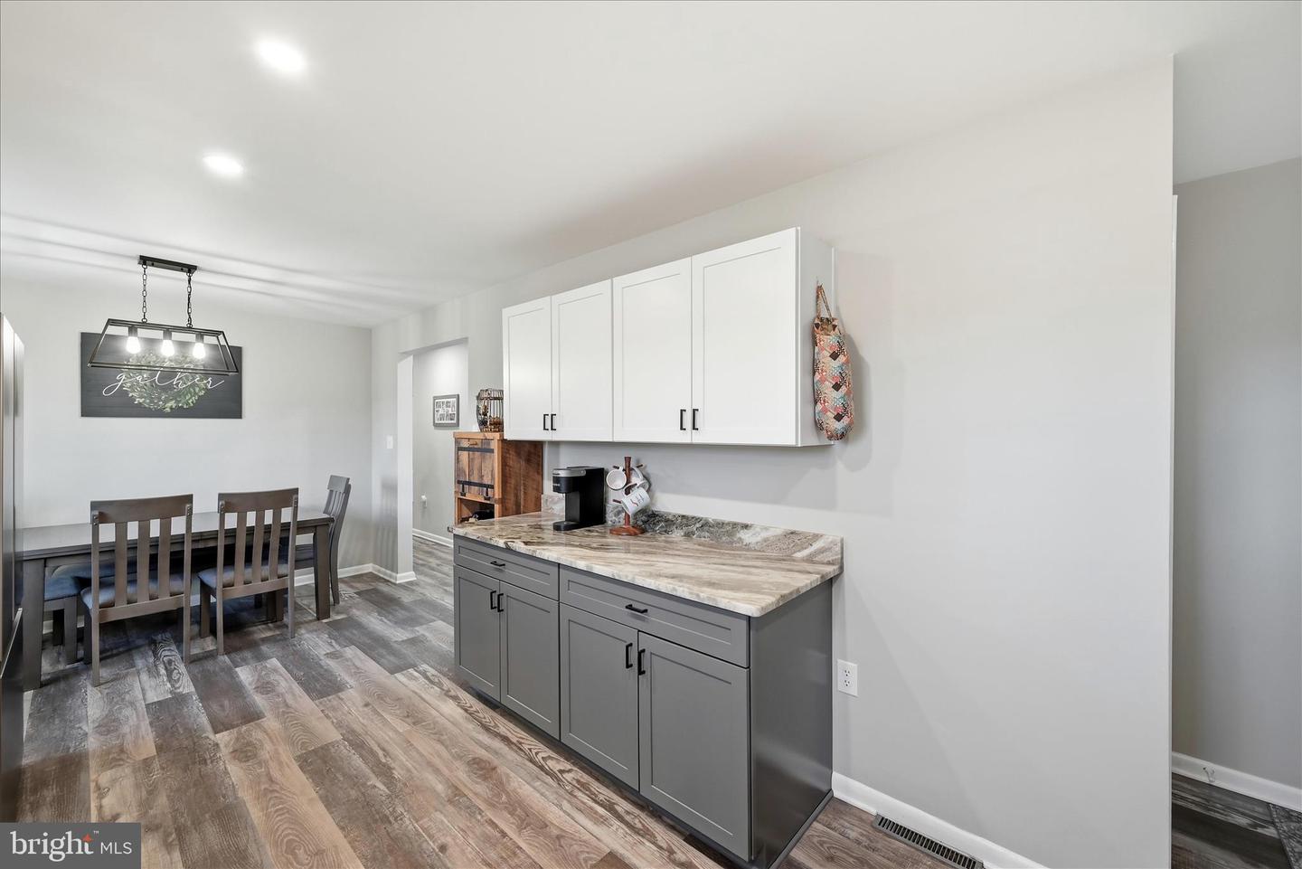 891 STONEBURNER RD, EDINBURG, Virginia 22824, 3 Bedrooms Bedrooms, 6 Rooms Rooms,2 BathroomsBathrooms,Residential,For sale,891 STONEBURNER RD,VASH2013420 MLS # VASH2013420