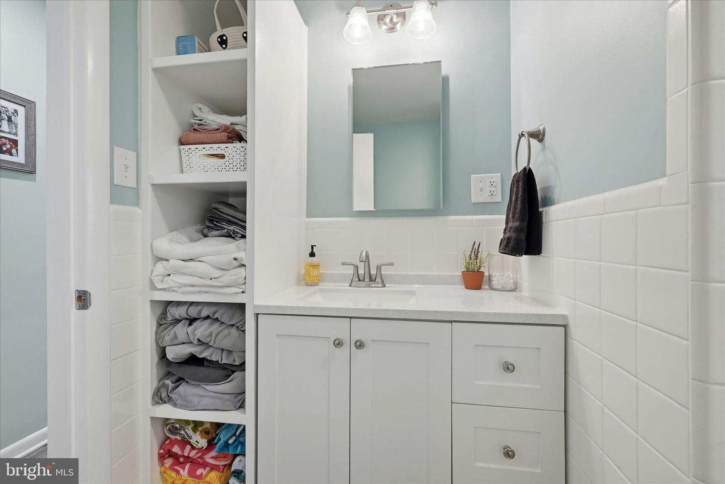 891 STONEBURNER RD, EDINBURG, Virginia 22824, 3 Bedrooms Bedrooms, 6 Rooms Rooms,2 BathroomsBathrooms,Residential,For sale,891 STONEBURNER RD,VASH2013420 MLS # VASH2013420