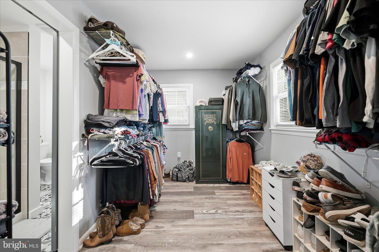 891 STONEBURNER RD, EDINBURG, Virginia 22824, 3 Bedrooms Bedrooms, 6 Rooms Rooms,2 BathroomsBathrooms,Residential,For sale,891 STONEBURNER RD,VASH2013420 MLS # VASH2013420