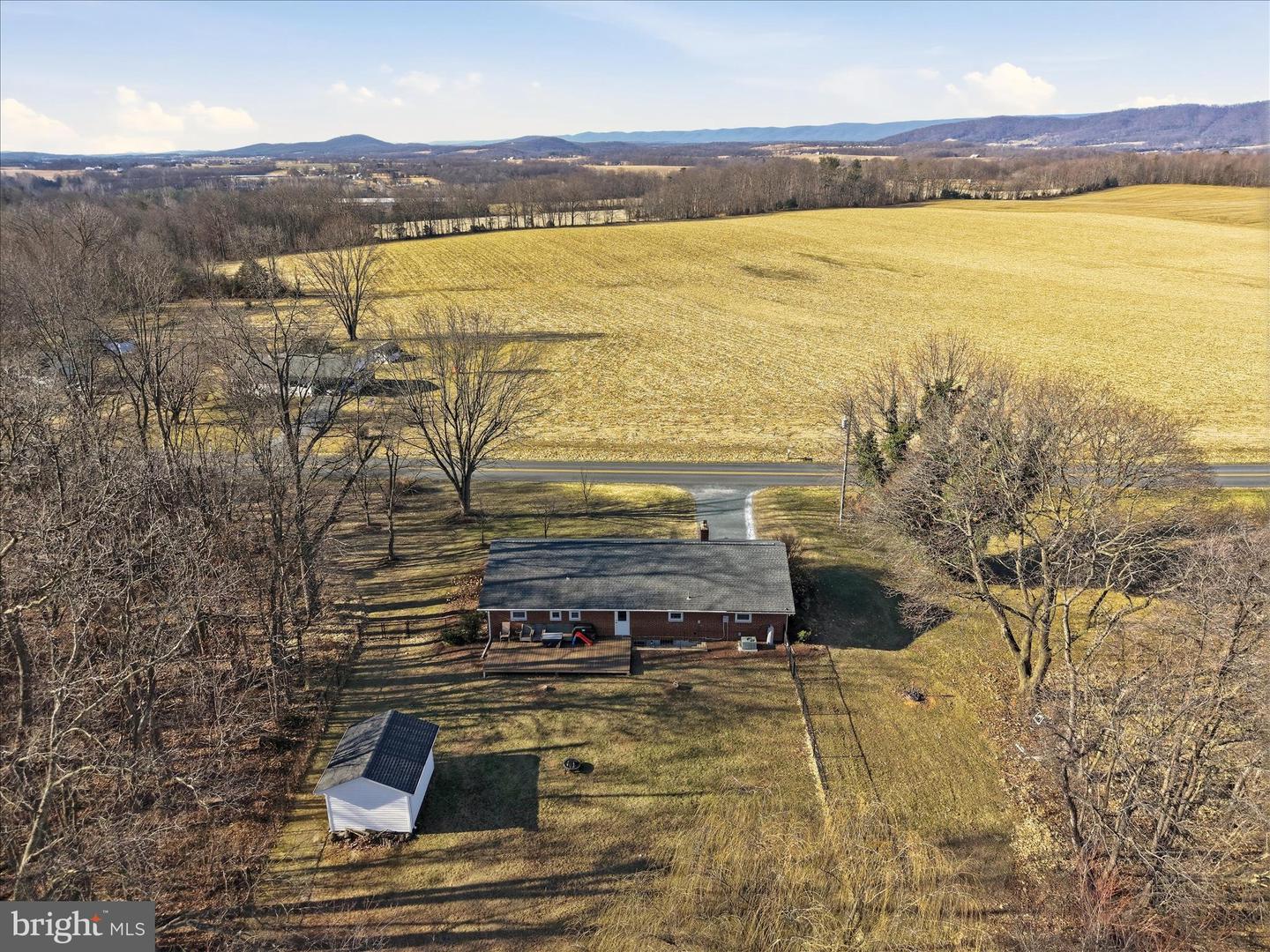 891 STONEBURNER RD, EDINBURG, Virginia 22824, 3 Bedrooms Bedrooms, 6 Rooms Rooms,2 BathroomsBathrooms,Residential,For sale,891 STONEBURNER RD,VASH2013420 MLS # VASH2013420