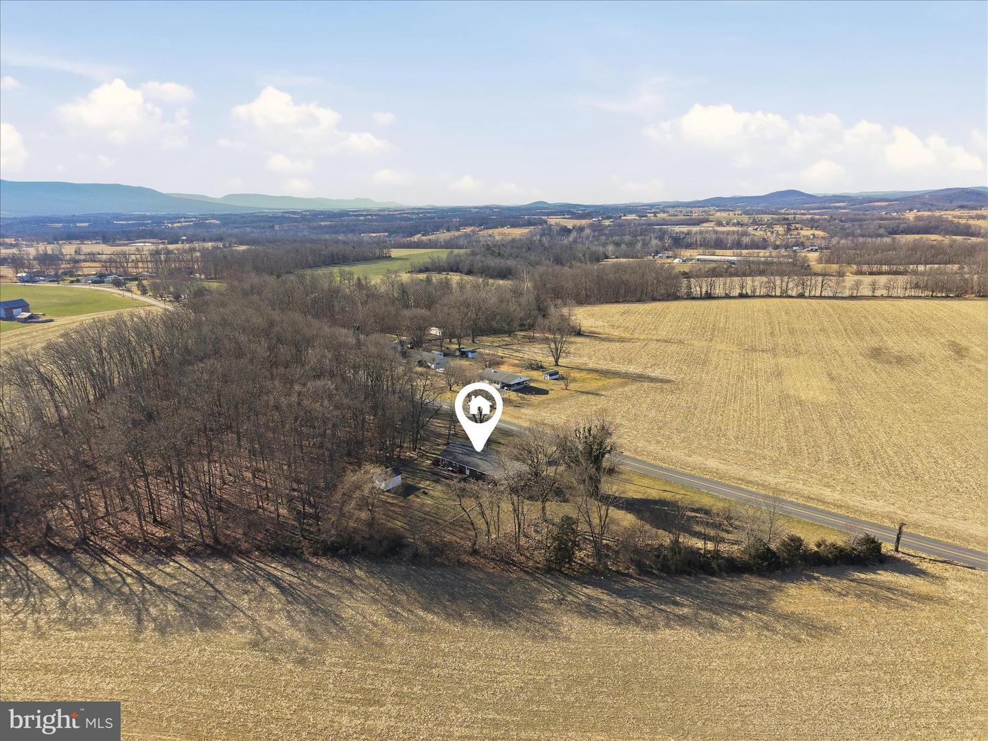 891 STONEBURNER RD, EDINBURG, Virginia 22824, 3 Bedrooms Bedrooms, 6 Rooms Rooms,2 BathroomsBathrooms,Residential,For sale,891 STONEBURNER RD,VASH2013420 MLS # VASH2013420