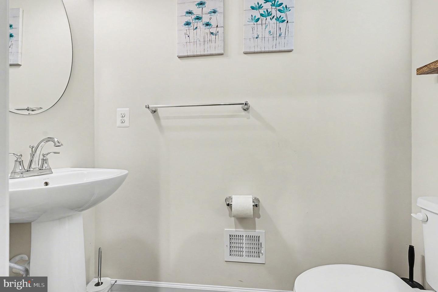 6420 HAWKEYE DR, KING GEORGE, Virginia 22485, 5 Bedrooms Bedrooms, ,2 BathroomsBathrooms,Residential,For sale,6420 HAWKEYE DR,VAKG2007534 MLS # VAKG2007534 6420 HAWKEYE DR, KING GEORGE, Virginia 22485, 5 Bedrooms Bedrooms, ,2 BathroomsBathrooms,Residential,For sale,6420 HAWKEYE DR,VAKG2007534 MLS # VAKG2007534