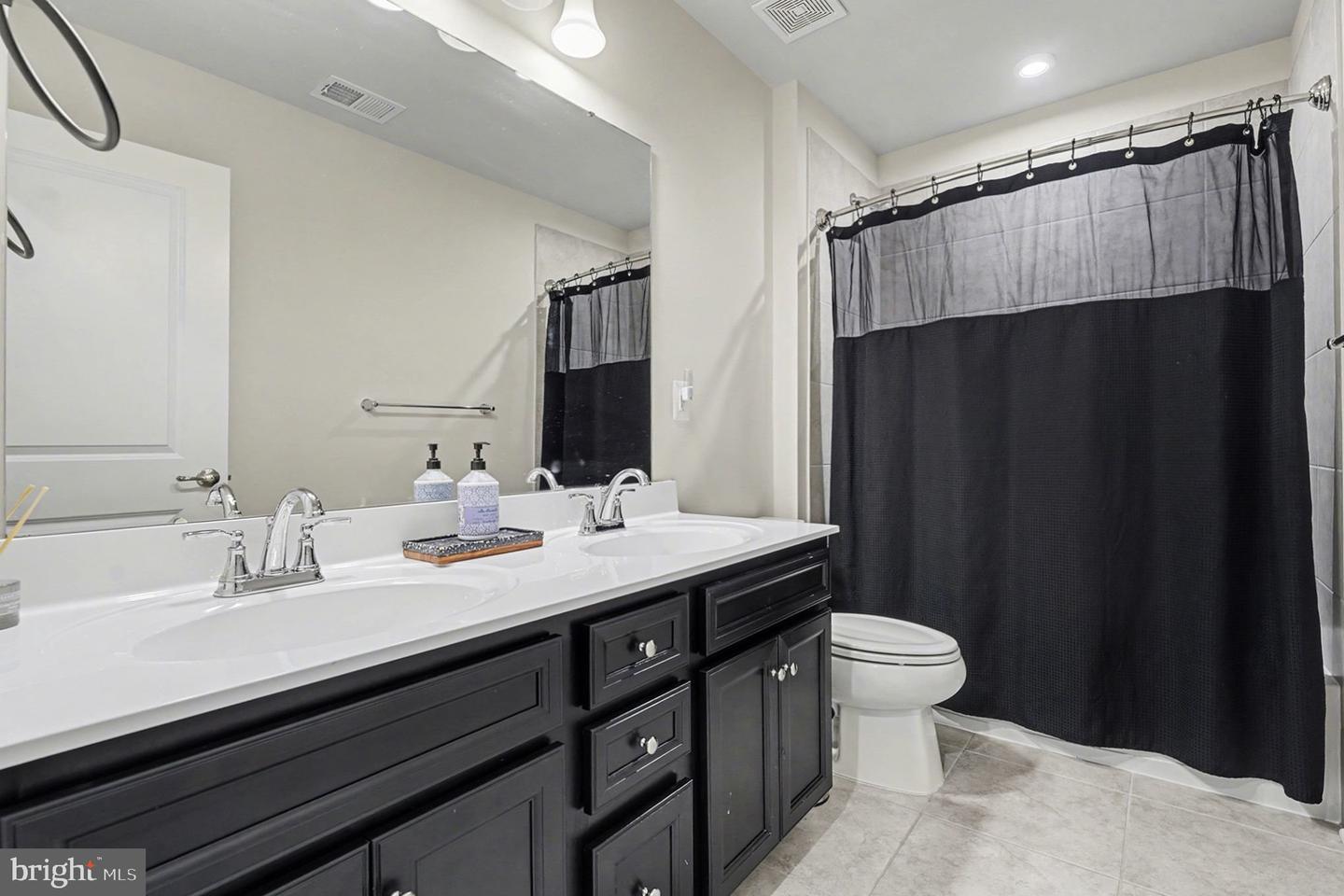 6420 HAWKEYE DR, KING GEORGE, Virginia 22485, 5 Bedrooms Bedrooms, ,2 BathroomsBathrooms,Residential,For sale,6420 HAWKEYE DR,VAKG2007534 MLS # VAKG2007534 6420 HAWKEYE DR, KING GEORGE, Virginia 22485, 5 Bedrooms Bedrooms, ,2 BathroomsBathrooms,Residential,For sale,6420 HAWKEYE DR,VAKG2007534 MLS # VAKG2007534