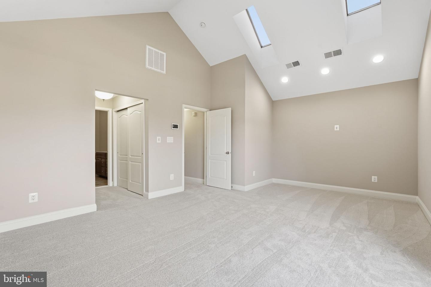 22831 QUANTE SQ, ASHBURN, Virginia 20148, 3 Bedrooms Bedrooms, ,3 BathroomsBathrooms,Residential,For sale,22831 QUANTE SQ,VALO2114298 MLS # VALO2114298