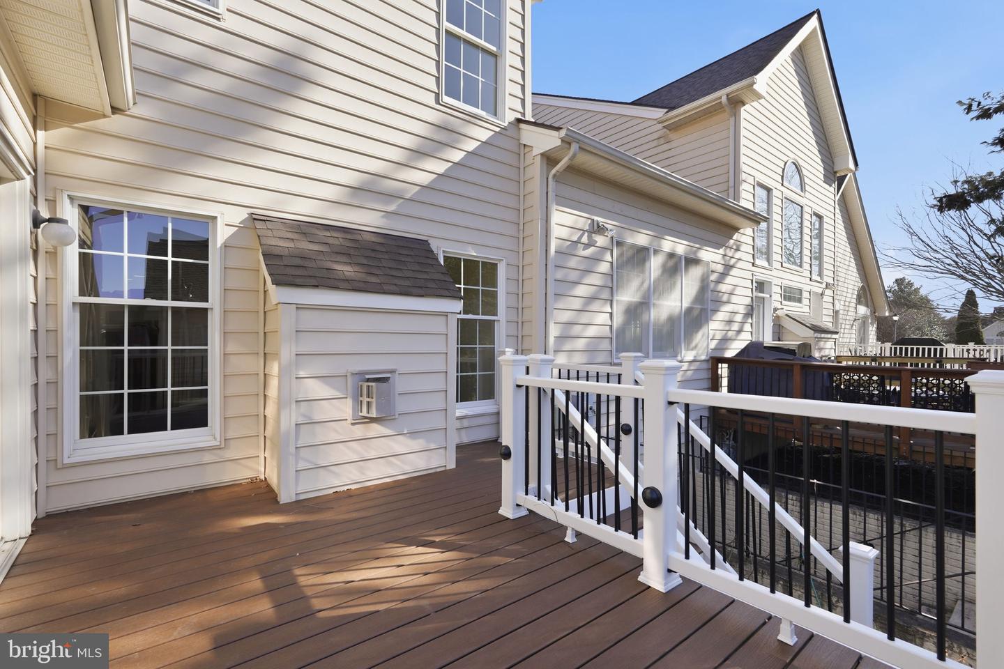 22831 QUANTE SQ, ASHBURN, Virginia 20148, 3 Bedrooms Bedrooms, ,3 BathroomsBathrooms,Residential,For sale,22831 QUANTE SQ,VALO2114298 MLS # VALO2114298