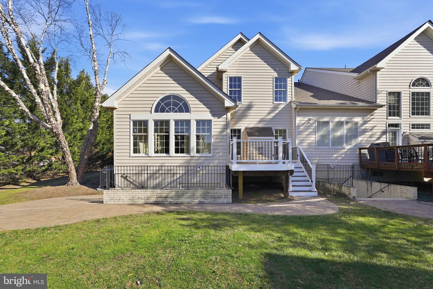 22831 QUANTE SQ, ASHBURN, Virginia 20148, 3 Bedrooms Bedrooms, ,3 BathroomsBathrooms,Residential,For sale,22831 QUANTE SQ,VALO2114298 MLS # VALO2114298