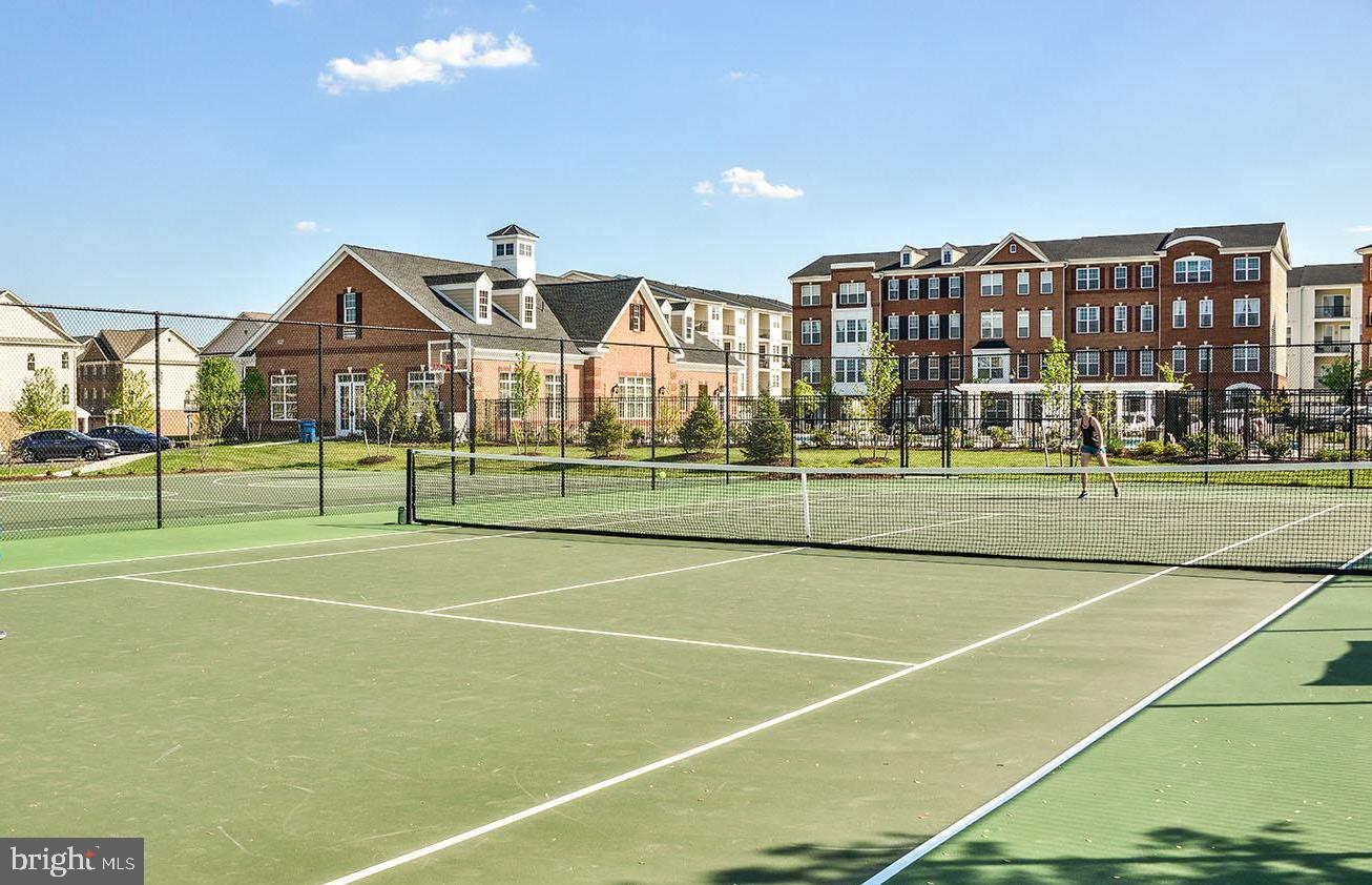 22831 QUANTE SQ, ASHBURN, Virginia 20148, 3 Bedrooms Bedrooms, ,3 BathroomsBathrooms,Residential,For sale,22831 QUANTE SQ,VALO2114298 MLS # VALO2114298