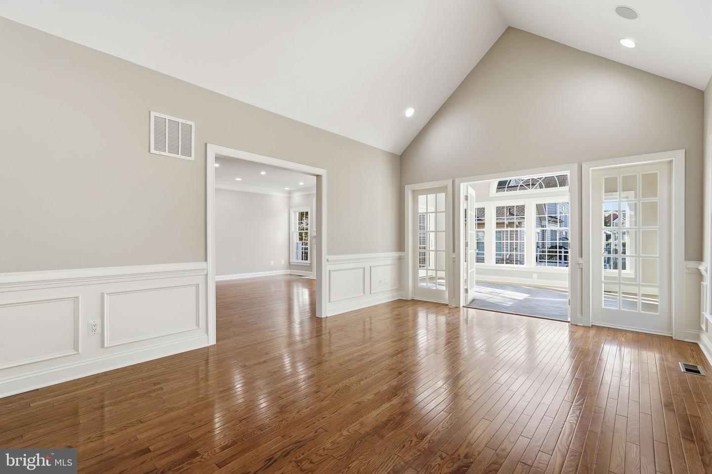 22831 QUANTE SQ, ASHBURN, Virginia 20148, 3 Bedrooms Bedrooms, ,3 BathroomsBathrooms,Residential,For sale,22831 QUANTE SQ,VALO2114298 MLS # VALO2114298