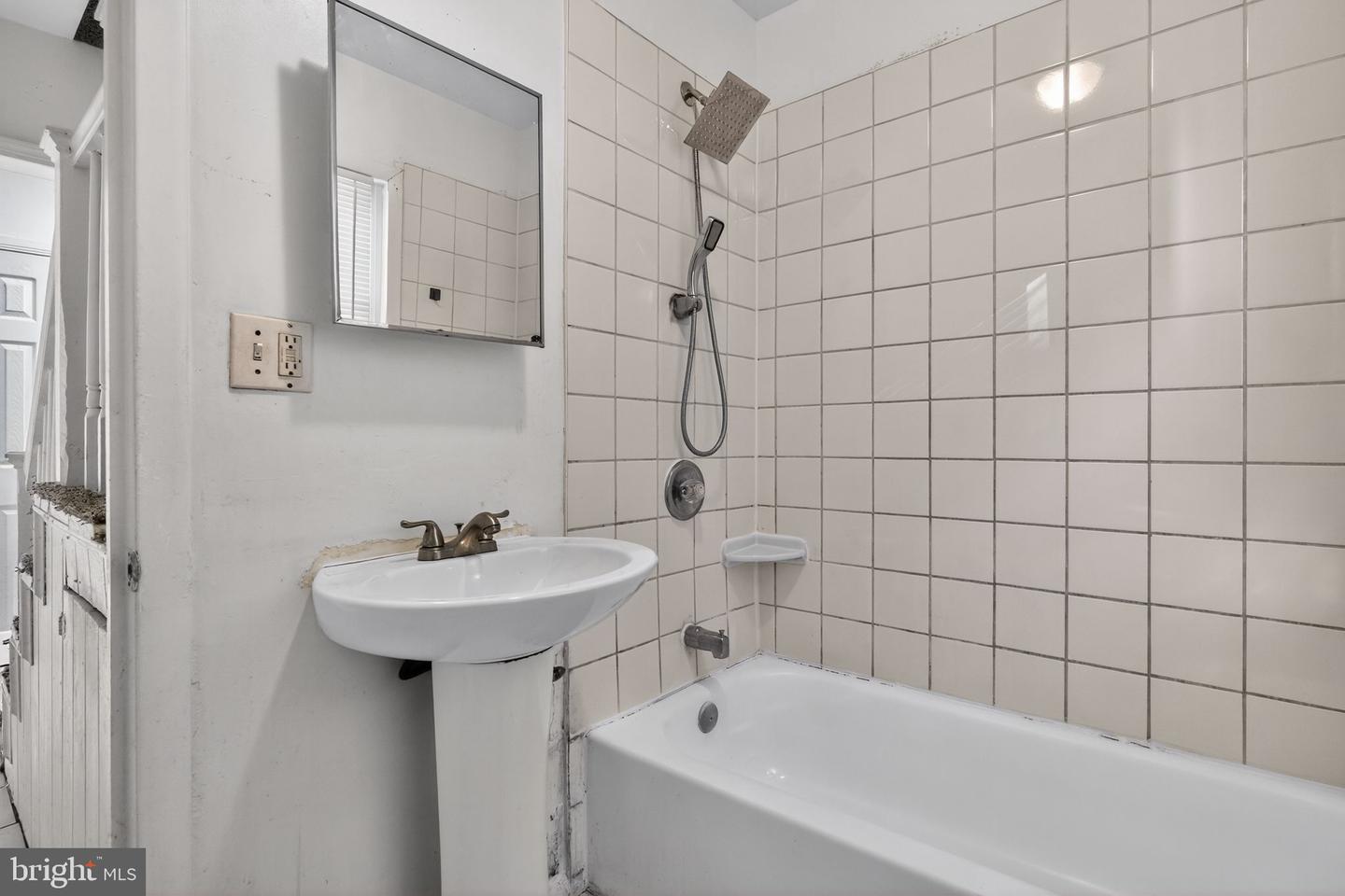 5023 C ST SE, WASHINGTON, District Of Columbia 20019, 4 Bedrooms Bedrooms, ,1 BathroomBathrooms,Residential,For sale,5023 C ST SE,DCDC2242268 MLS # DCDC2242268