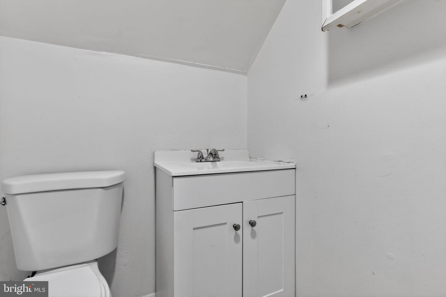 5023 C ST SE, WASHINGTON, District Of Columbia 20019, 4 Bedrooms Bedrooms, ,1 BathroomBathrooms,Residential,For sale,5023 C ST SE,DCDC2242268 MLS # DCDC2242268