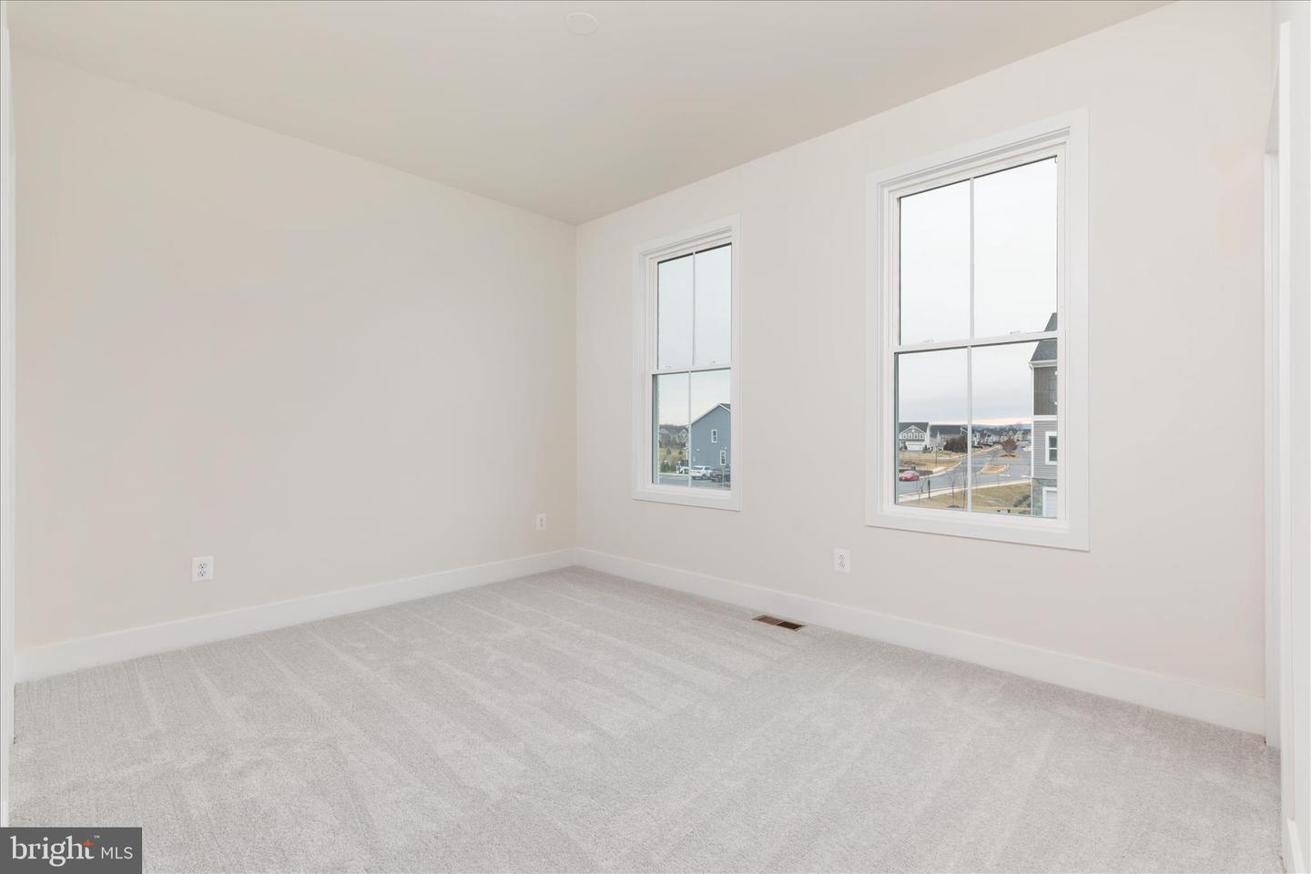 114 HEYFORD DR, STEPHENSON, Virginia 22656, 4 Bedrooms Bedrooms, ,4 BathroomsBathrooms,Residential,For sale,114 HEYFORD DR,VAFV2039112 MLS # VAFV2039112