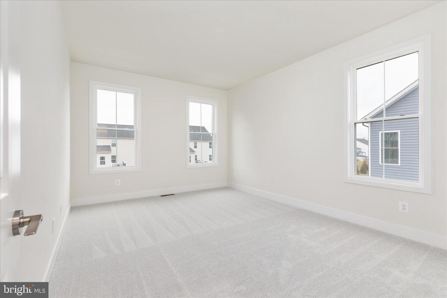 114 HEYFORD DR, STEPHENSON, Virginia 22656, 4 Bedrooms Bedrooms, ,4 BathroomsBathrooms,Residential,For sale,114 HEYFORD DR,VAFV2039112 MLS # VAFV2039112