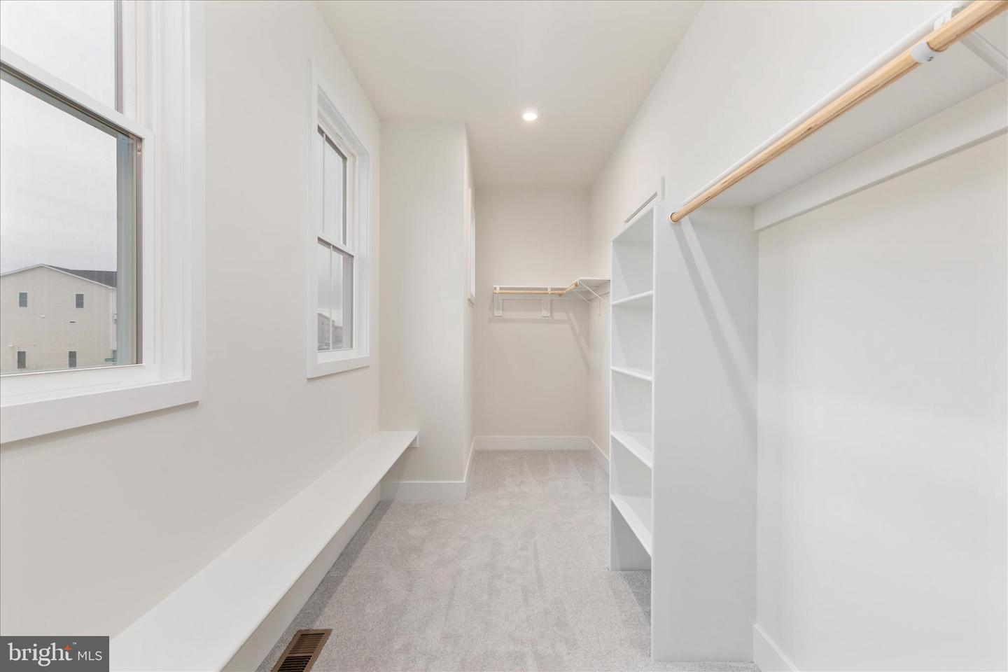 114 HEYFORD DR, STEPHENSON, Virginia 22656, 4 Bedrooms Bedrooms, ,4 BathroomsBathrooms,Residential,For sale,114 HEYFORD DR,VAFV2039112 MLS # VAFV2039112