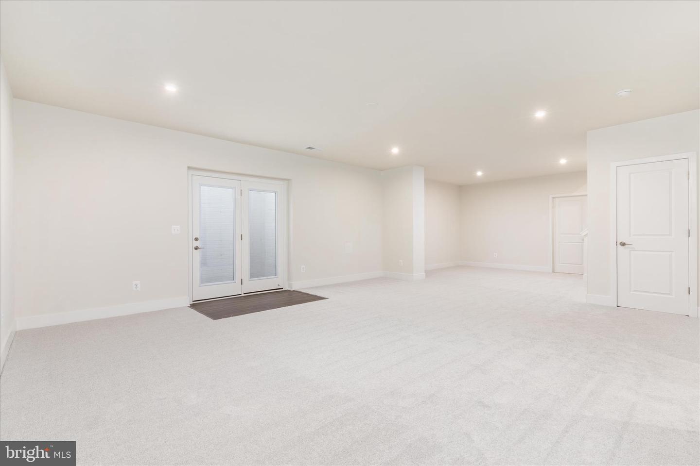 114 HEYFORD DR, STEPHENSON, Virginia 22656, 4 Bedrooms Bedrooms, ,4 BathroomsBathrooms,Residential,For sale,114 HEYFORD DR,VAFV2039112 MLS # VAFV2039112