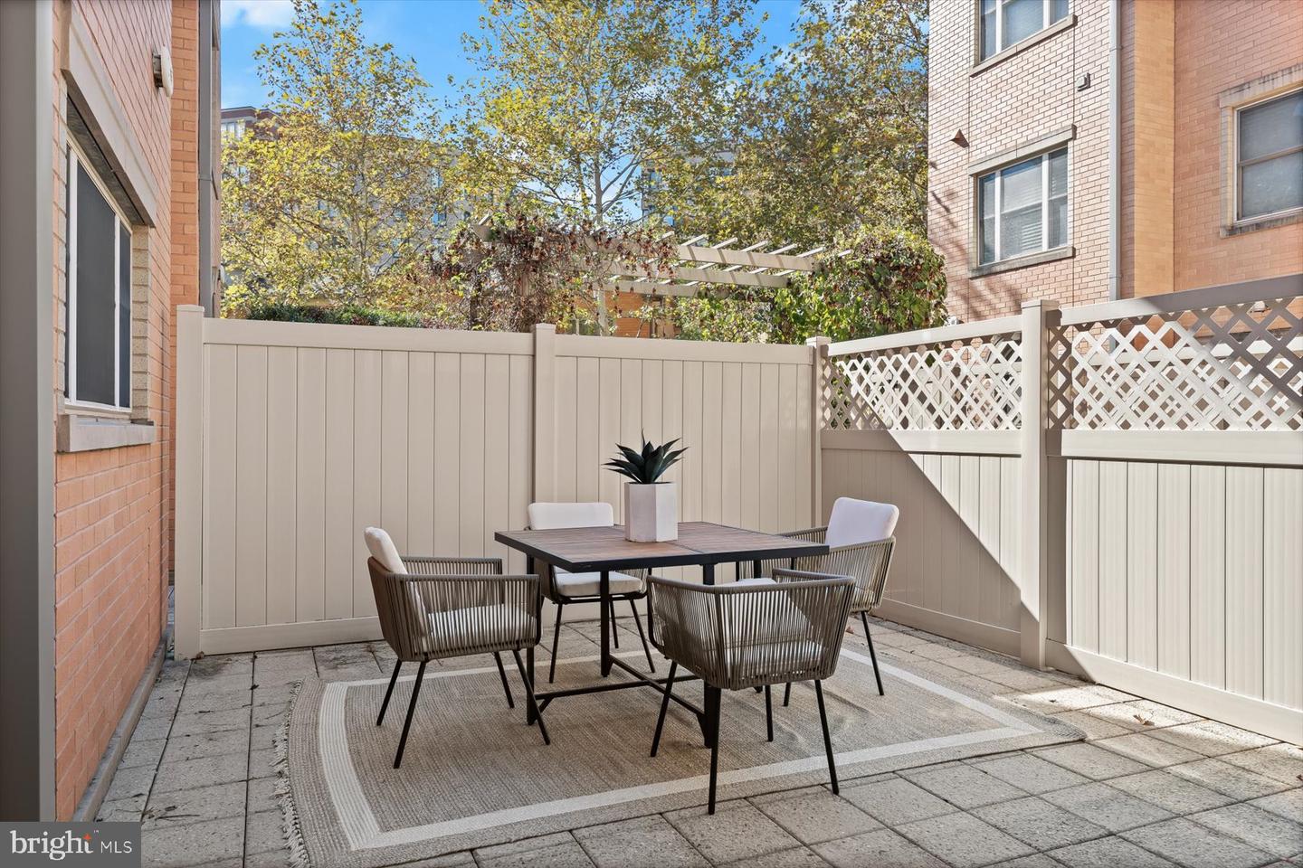 2227 12TH CT N, ARLINGTON, Virginia 22201, 4 Bedrooms Bedrooms, 13 Rooms Rooms,2 BathroomsBathrooms,Residential,For sale,2227 12TH CT N,VAAR2067924 MLS # VAAR2067924 2227 12TH CT N, ARLINGTON, Virginia 22201, 4 Bedrooms Bedrooms, 13 Rooms Rooms,2 BathroomsBathrooms,Residential,For sale,2227 12TH CT N,VAAR2067924 MLS # VAAR2067924