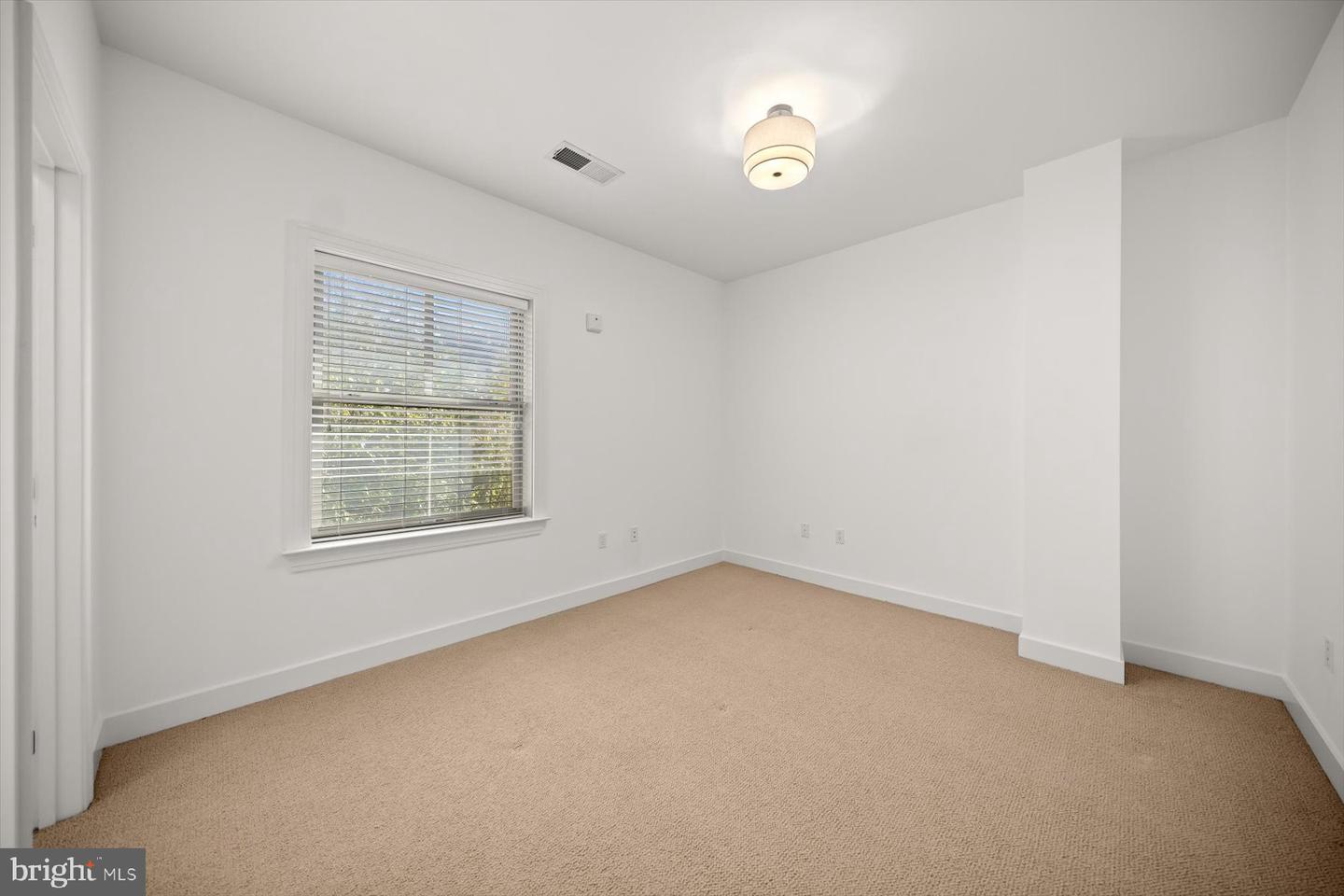 2227 12TH CT N, ARLINGTON, Virginia 22201, 4 Bedrooms Bedrooms, 13 Rooms Rooms,2 BathroomsBathrooms,Residential,For sale,2227 12TH CT N,VAAR2067924 MLS # VAAR2067924 2227 12TH CT N, ARLINGTON, Virginia 22201, 4 Bedrooms Bedrooms, 13 Rooms Rooms,2 BathroomsBathrooms,Residential,For sale,2227 12TH CT N,VAAR2067924 MLS # VAAR2067924