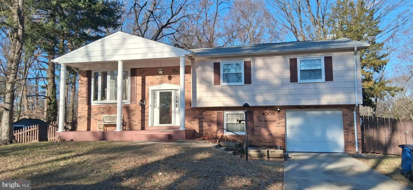 4306 ELDORADO DR, WOODBRIDGE, Virginia 22193, 4 Bedrooms Bedrooms, ,2 BathroomsBathrooms,Residential,For sale,4306 ELDORADO DR,VAPW2110856 MLS # VAPW2110856