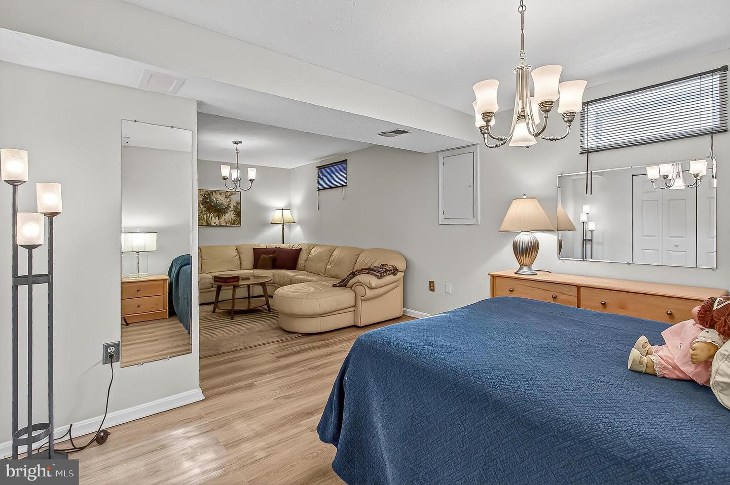 3826 BEECH DOWN DR, CHANTILLY, Virginia 20151, 3 Bedrooms Bedrooms, ,2 BathroomsBathrooms,Residential,For sale,3826 BEECH DOWN DR,VAFX2286782 MLS # VAFX2286782