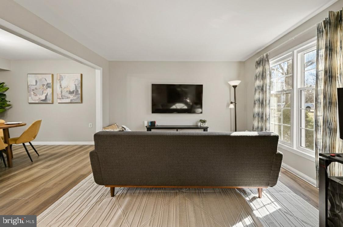 11969 SHOREWOOD CT, WOODBRIDGE, Virginia 22192, 4 Bedrooms Bedrooms, ,3 BathroomsBathrooms,Residential,For sale,11969 SHOREWOOD CT,VAPW2110928 MLS # VAPW2110928