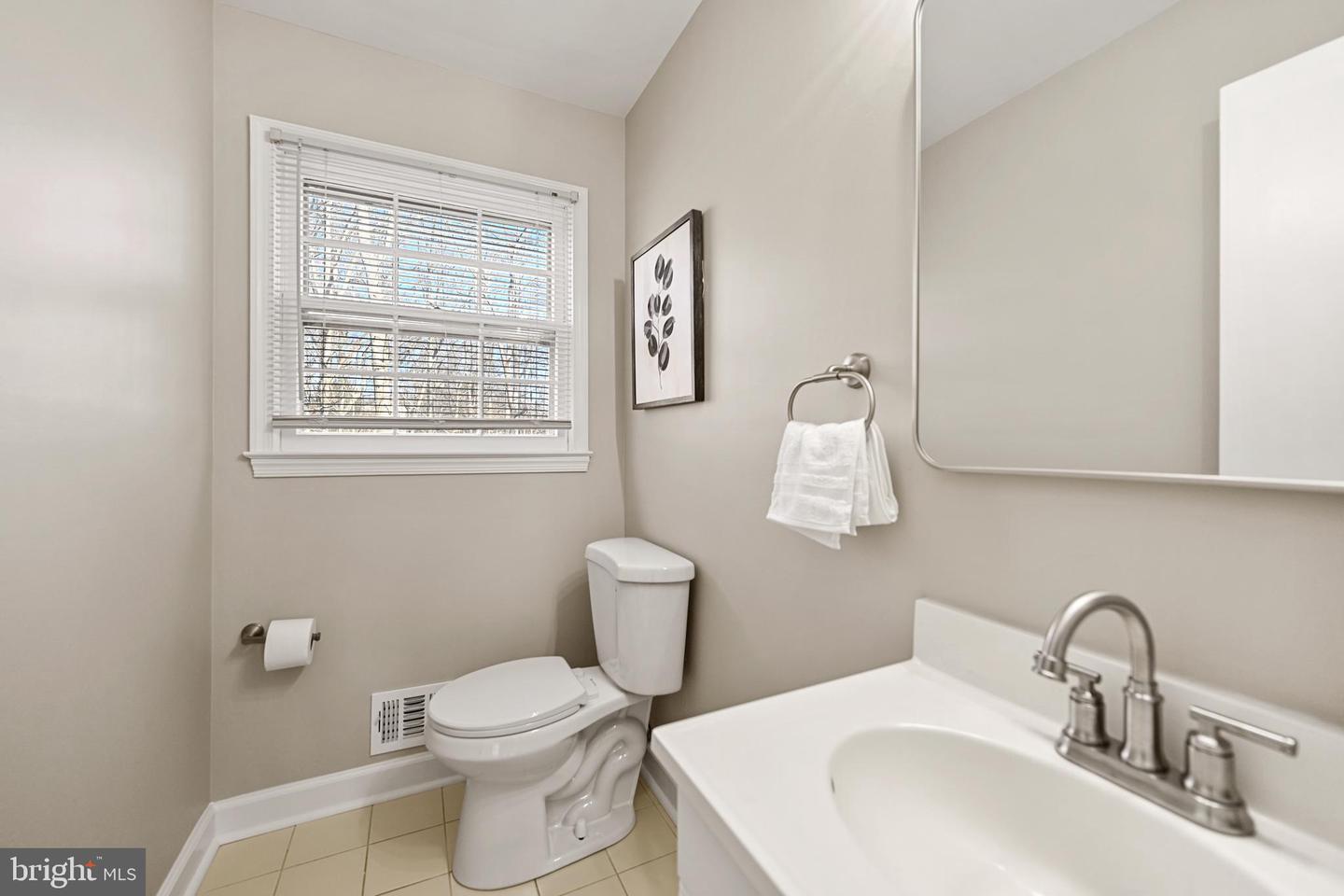 11969 SHOREWOOD CT, WOODBRIDGE, Virginia 22192, 4 Bedrooms Bedrooms, ,3 BathroomsBathrooms,Residential,For sale,11969 SHOREWOOD CT,VAPW2110928 MLS # VAPW2110928