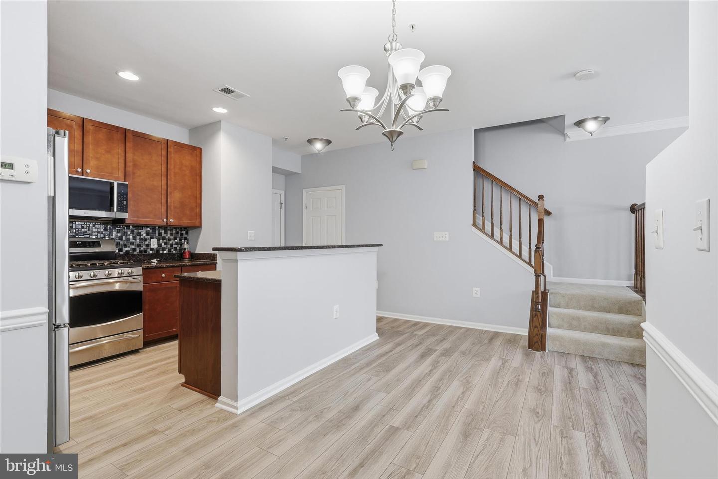 6066 ASTER HAVEN CIR, HAYMARKET, Virginia 20169, 3 Bedrooms Bedrooms, ,2 BathroomsBathrooms,Residential,For sale,6066 ASTER HAVEN CIR,VAPW2110936 MLS # VAPW2110936