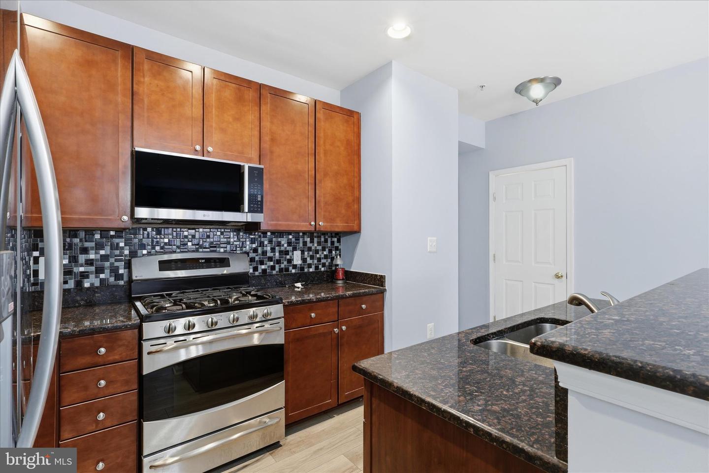 6066 ASTER HAVEN CIR, HAYMARKET, Virginia 20169, 3 Bedrooms Bedrooms, ,2 BathroomsBathrooms,Residential,For sale,6066 ASTER HAVEN CIR,VAPW2110936 MLS # VAPW2110936