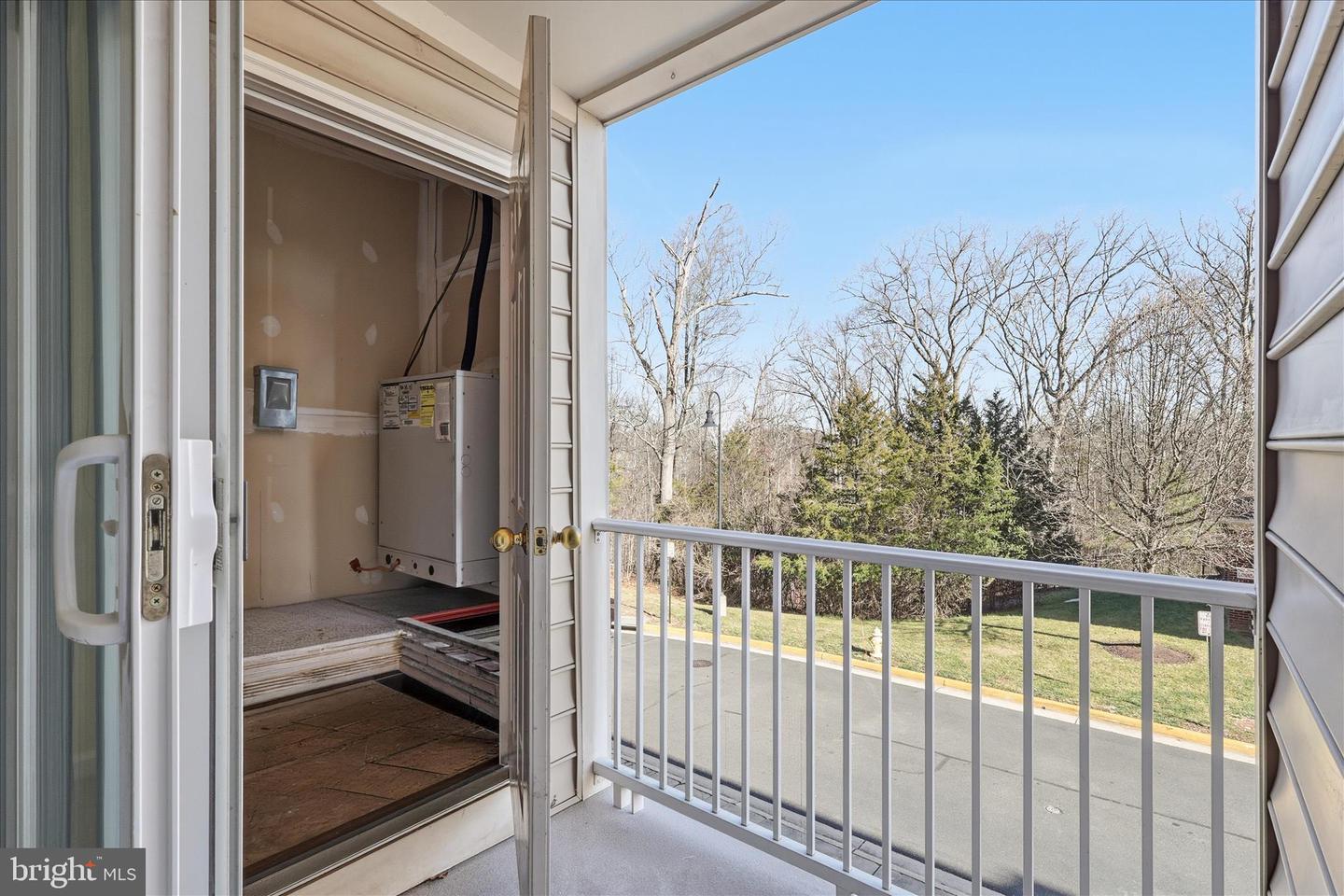 6066 ASTER HAVEN CIR, HAYMARKET, Virginia 20169, 3 Bedrooms Bedrooms, ,2 BathroomsBathrooms,Residential,For sale,6066 ASTER HAVEN CIR,VAPW2110936 MLS # VAPW2110936