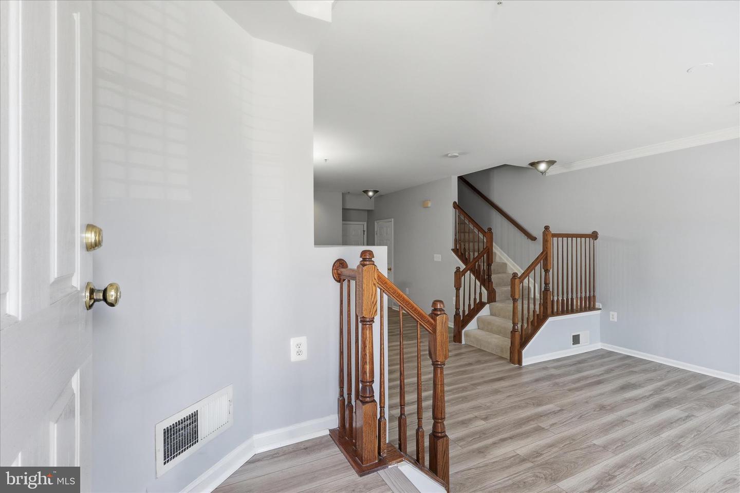 6066 ASTER HAVEN CIR, HAYMARKET, Virginia 20169, 3 Bedrooms Bedrooms, ,2 BathroomsBathrooms,Residential,For sale,6066 ASTER HAVEN CIR,VAPW2110936 MLS # VAPW2110936