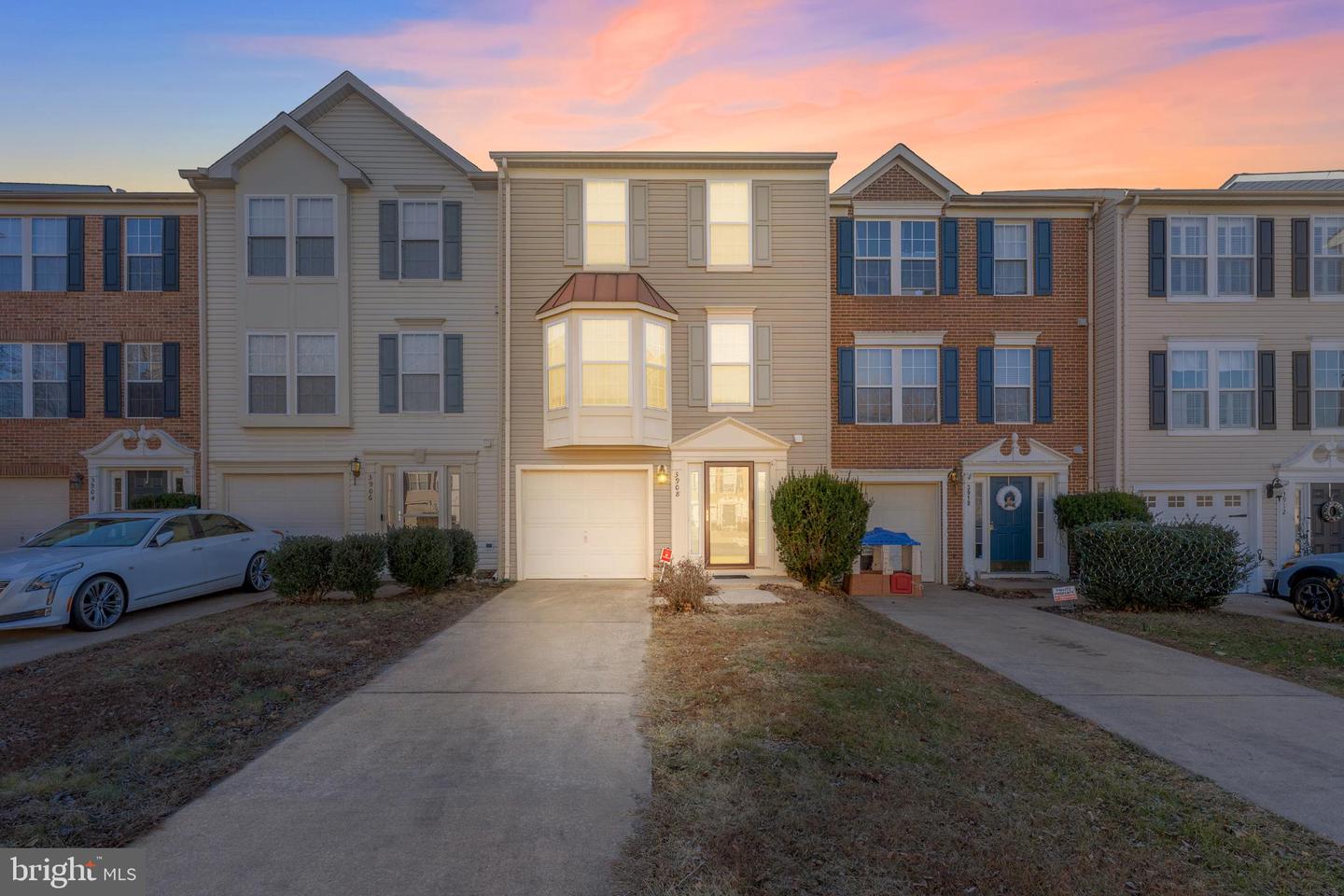 3908 FOUNTAIN BRIDGE CT, FREDERICKSBURG, Virginia 22408, 2 Bedrooms Bedrooms, ,2 BathroomsBathrooms,Residential,For sale,3908 FOUNTAIN BRIDGE CT,VASP2038774 MLS # VASP2038774
