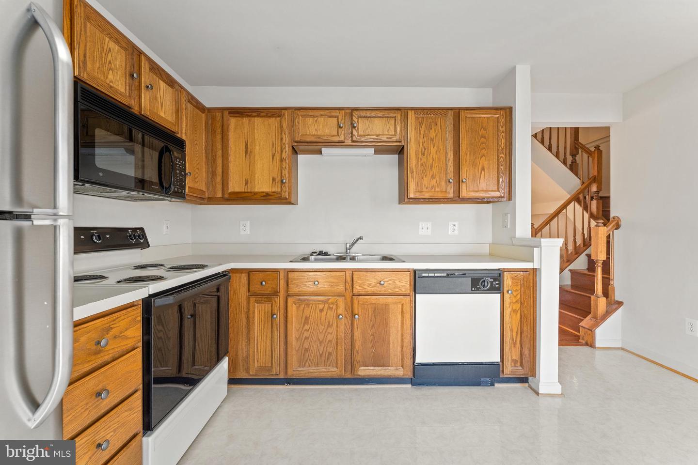 3908 FOUNTAIN BRIDGE CT, FREDERICKSBURG, Virginia 22408, 2 Bedrooms Bedrooms, ,2 BathroomsBathrooms,Residential,For sale,3908 FOUNTAIN BRIDGE CT,VASP2038774 MLS # VASP2038774