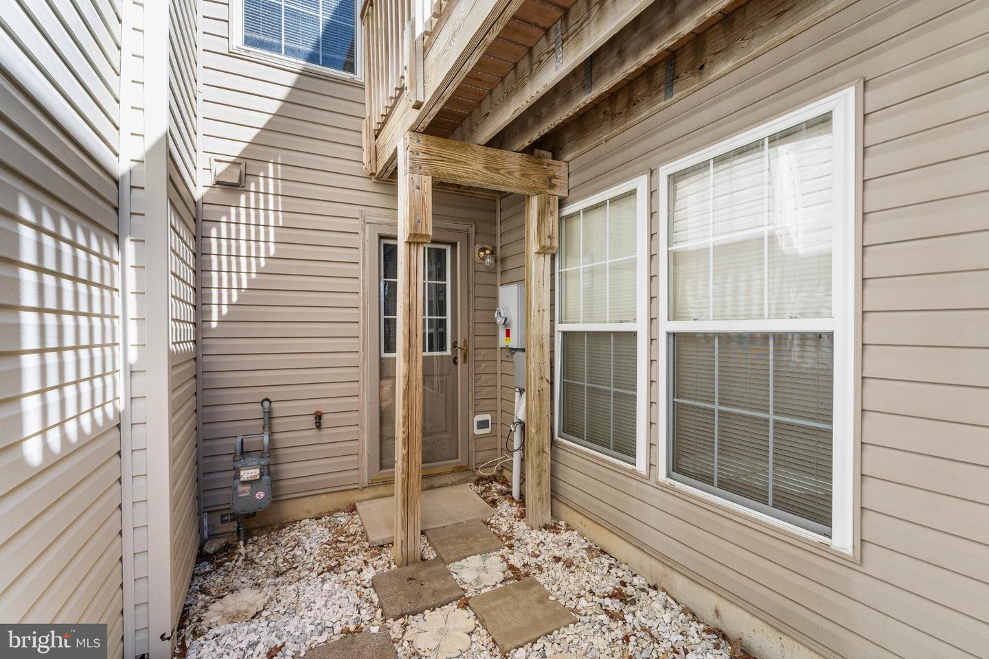 3908 FOUNTAIN BRIDGE CT, FREDERICKSBURG, Virginia 22408, 2 Bedrooms Bedrooms, ,2 BathroomsBathrooms,Residential,For sale,3908 FOUNTAIN BRIDGE CT,VASP2038774 MLS # VASP2038774