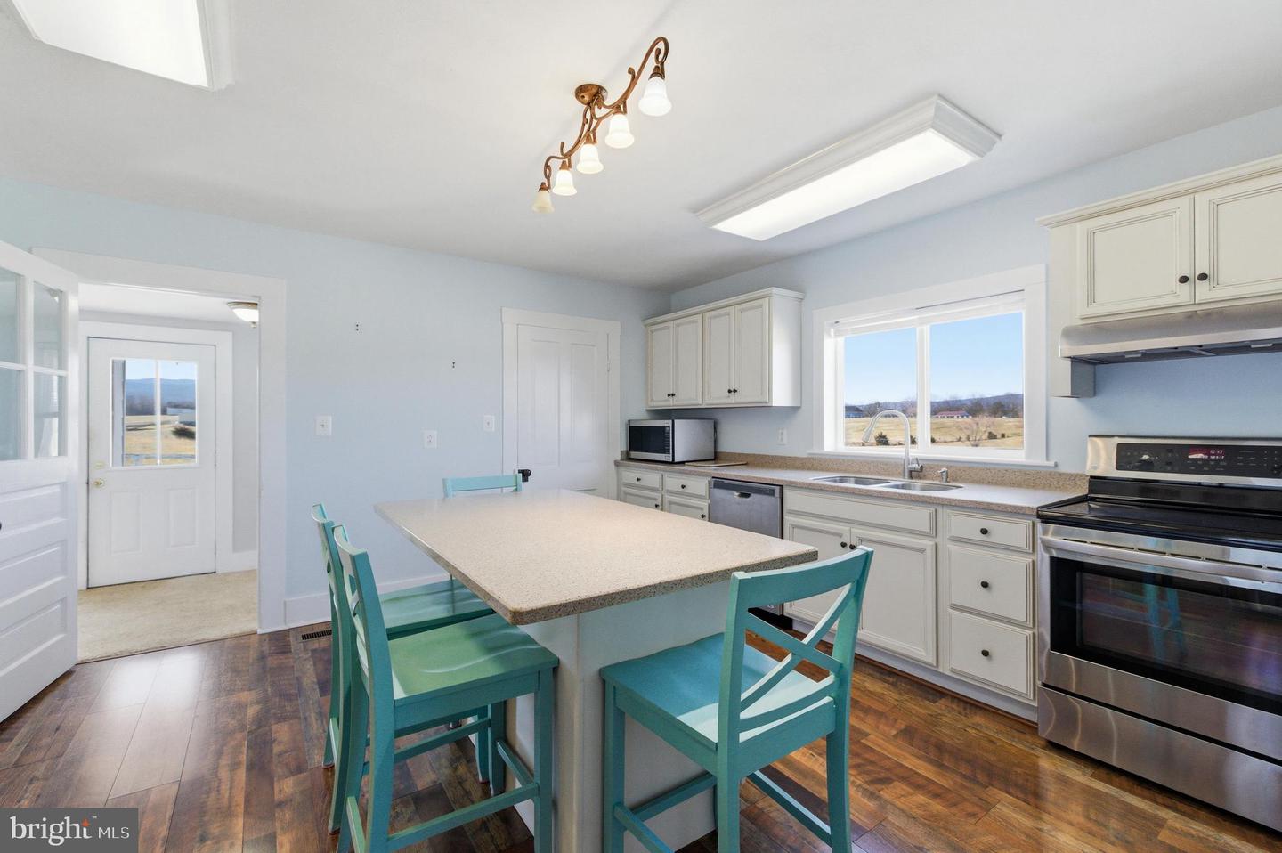 467 VISTA VIEW RD, STANLEY, Virginia 22851, 4 Bedrooms Bedrooms, ,3 BathroomsBathrooms,Residential,For sale,467 VISTA VIEW RD,VAPA2005916 MLS # VAPA2005916