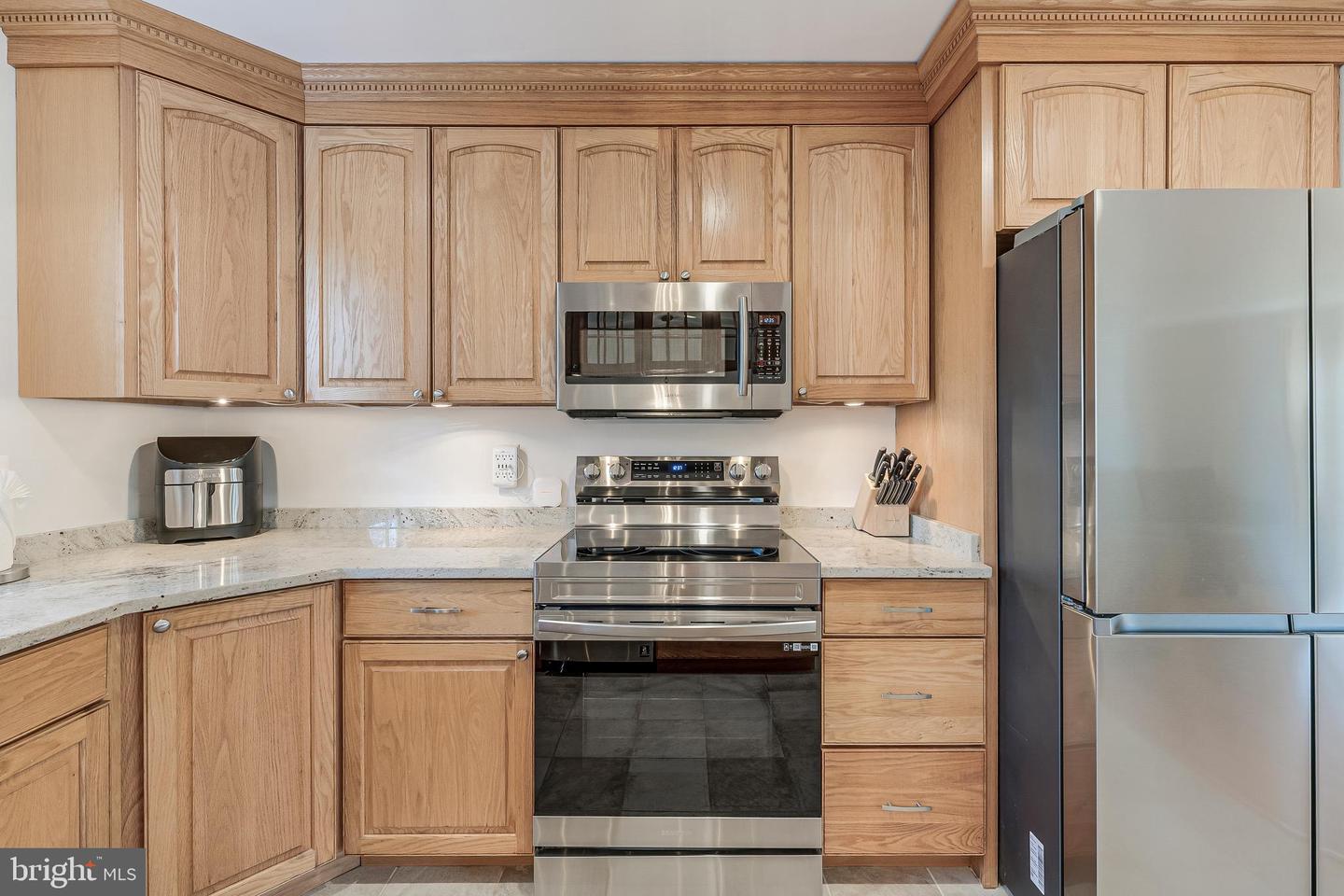 1109 DEVON ST, HERNDON, Virginia 20170, 4 Bedrooms Bedrooms, ,3 BathroomsBathrooms,Residential,For sale,1109 DEVON ST,VAFX2286876 MLS # VAFX2286876