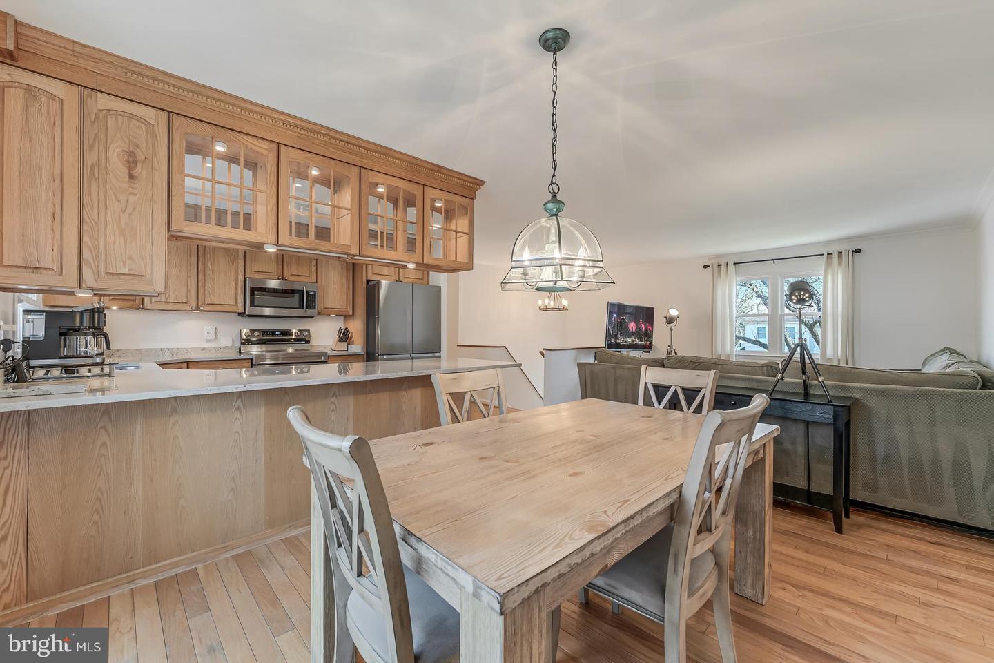 1109 DEVON ST, HERNDON, Virginia 20170, 4 Bedrooms Bedrooms, ,3 BathroomsBathrooms,Residential,For sale,1109 DEVON ST,VAFX2286876 MLS # VAFX2286876