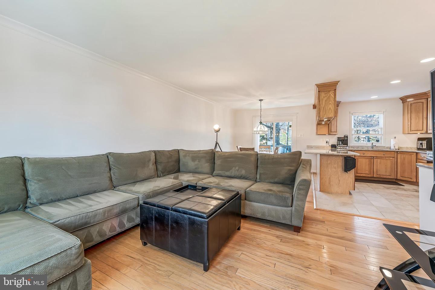 1109 DEVON ST, HERNDON, Virginia 20170, 4 Bedrooms Bedrooms, ,3 BathroomsBathrooms,Residential,For sale,1109 DEVON ST,VAFX2286876 MLS # VAFX2286876