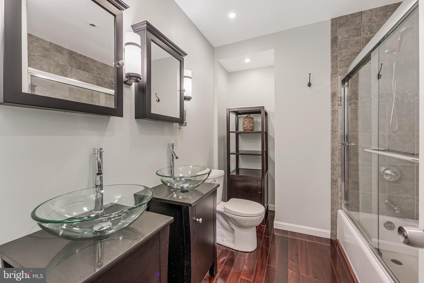 1109 DEVON ST, HERNDON, Virginia 20170, 4 Bedrooms Bedrooms, ,3 BathroomsBathrooms,Residential,For sale,1109 DEVON ST,VAFX2286876 MLS # VAFX2286876