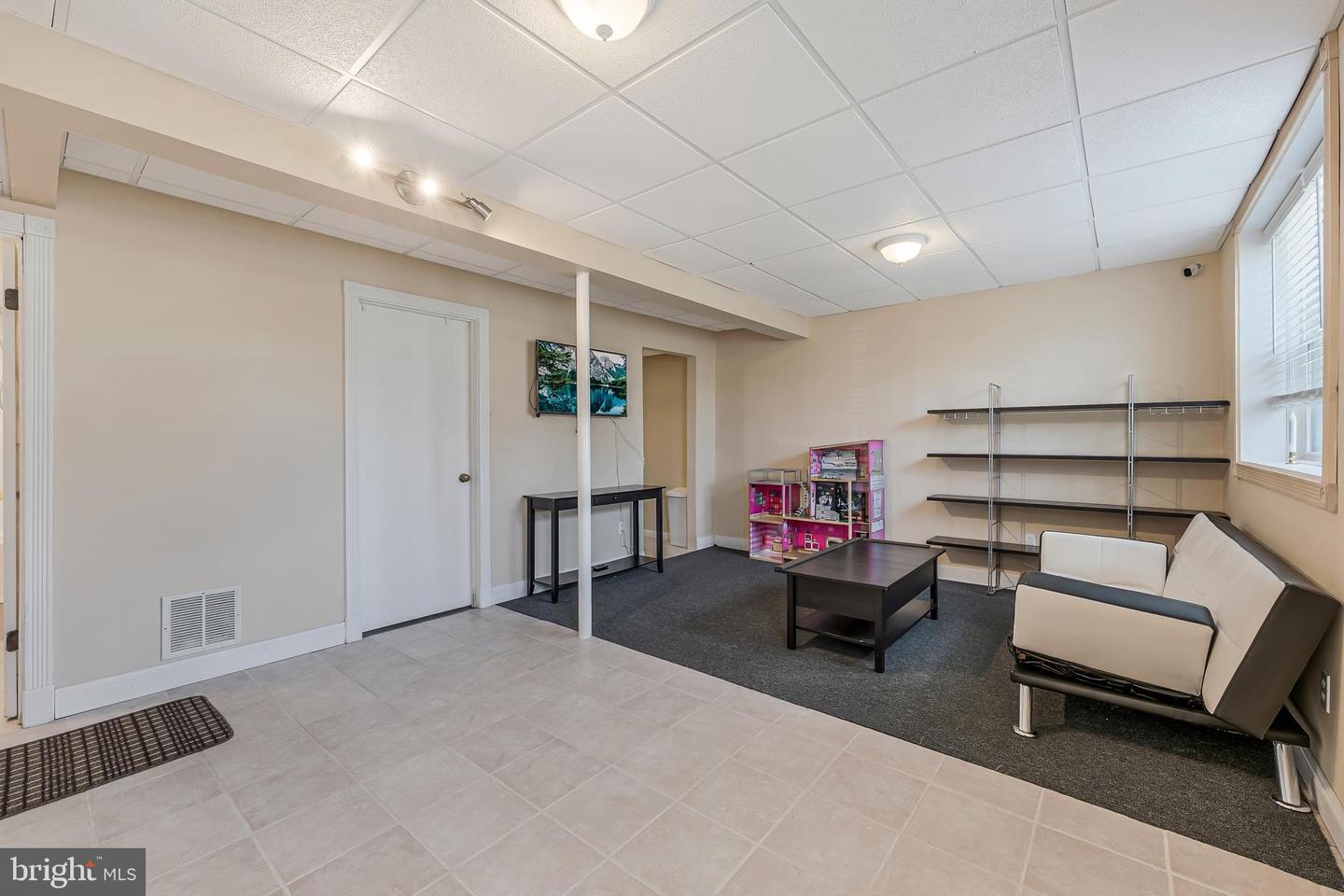 1109 DEVON ST, HERNDON, Virginia 20170, 4 Bedrooms Bedrooms, ,3 BathroomsBathrooms,Residential,For sale,1109 DEVON ST,VAFX2286876 MLS # VAFX2286876