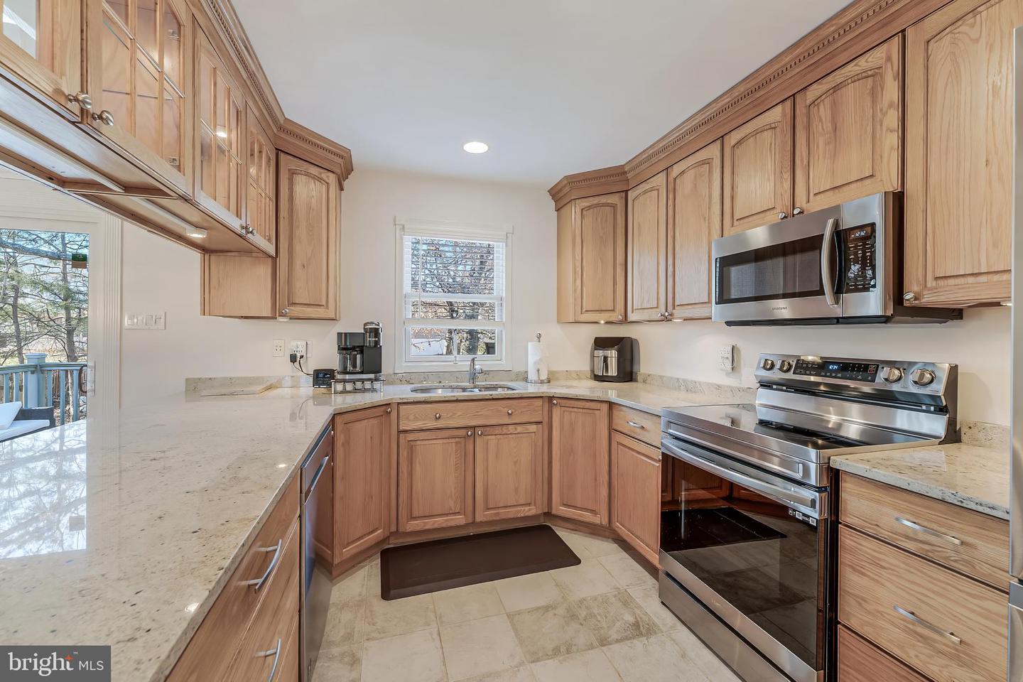 1109 DEVON ST, HERNDON, Virginia 20170, 4 Bedrooms Bedrooms, ,3 BathroomsBathrooms,Residential,For sale,1109 DEVON ST,VAFX2286876 MLS # VAFX2286876