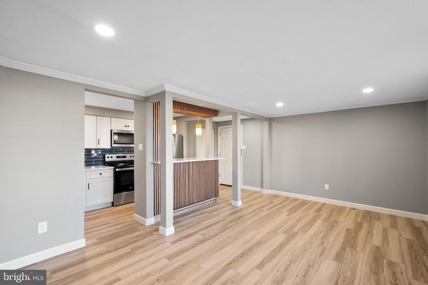 8385-A BROCKHAM DR #A, ALEXANDRIA, Virginia 22309, 2 Bedrooms Bedrooms, 4 Rooms Rooms,2 BathroomsBathrooms,Residential,For sale,8385-A BROCKHAM DR #A,VAFX2286894 MLS # VAFX2286894