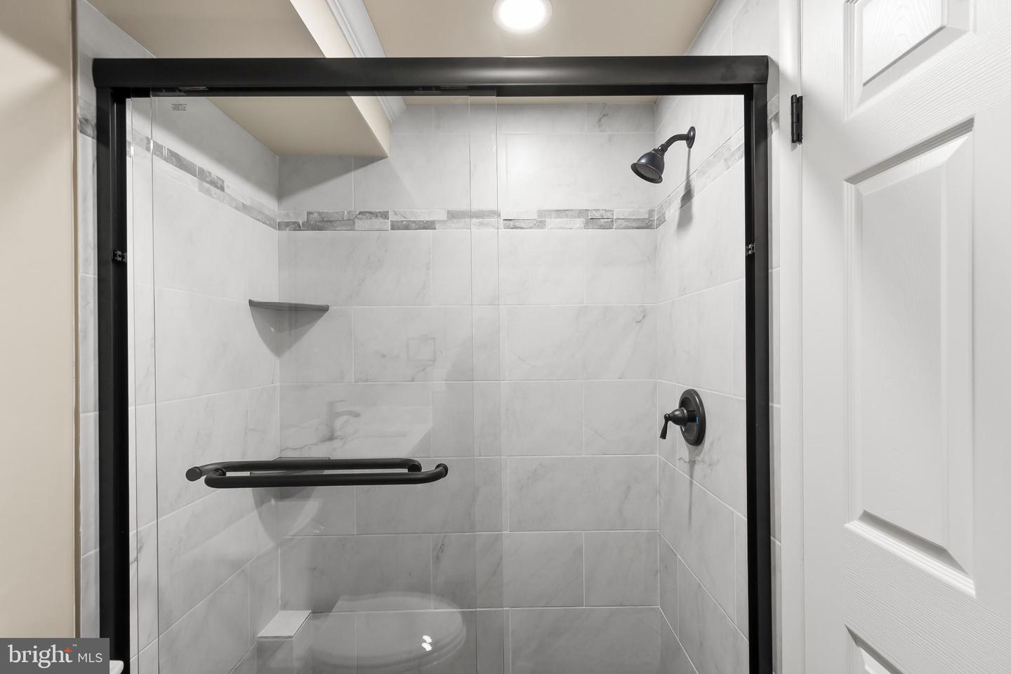 8385-A BROCKHAM DR #A, ALEXANDRIA, Virginia 22309, 2 Bedrooms Bedrooms, 4 Rooms Rooms,2 BathroomsBathrooms,Residential,For sale,8385-A BROCKHAM DR #A,VAFX2286894 MLS # VAFX2286894