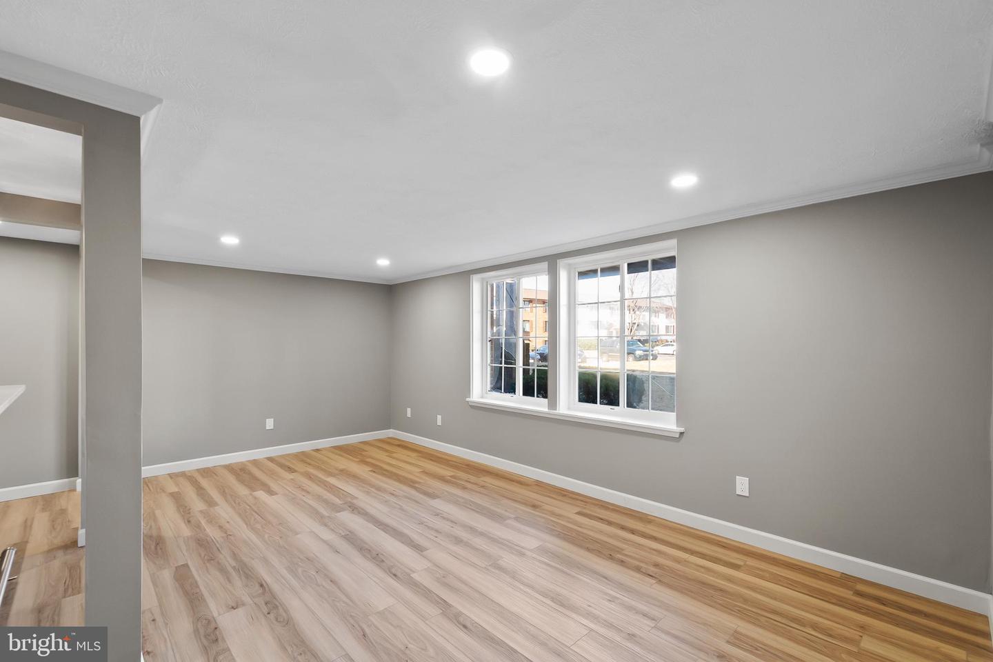 8385-A BROCKHAM DR #A, ALEXANDRIA, Virginia 22309, 2 Bedrooms Bedrooms, 4 Rooms Rooms,2 BathroomsBathrooms,Residential,For sale,8385-A BROCKHAM DR #A,VAFX2286894 MLS # VAFX2286894