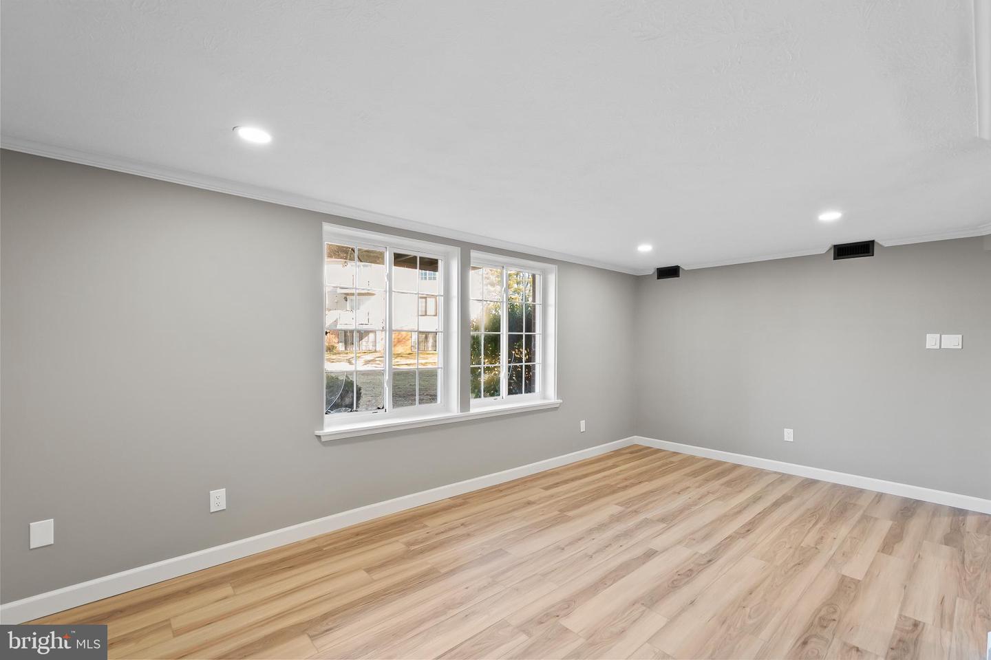 8385-A BROCKHAM DR #A, ALEXANDRIA, Virginia 22309, 2 Bedrooms Bedrooms, 4 Rooms Rooms,2 BathroomsBathrooms,Residential,For sale,8385-A BROCKHAM DR #A,VAFX2286894 MLS # VAFX2286894