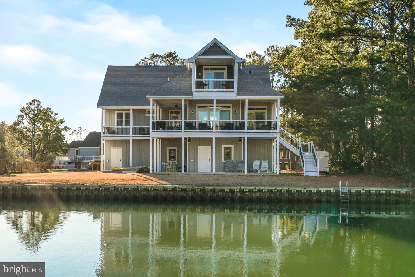 5403 PEARL DR, CHINCOTEAGUE ISLAND, Virginia 23336, 4 Bedrooms Bedrooms, ,2 BathroomsBathrooms,Residential,For sale,5403 PEARL DR,VAAC2002564 MLS # VAAC2002564