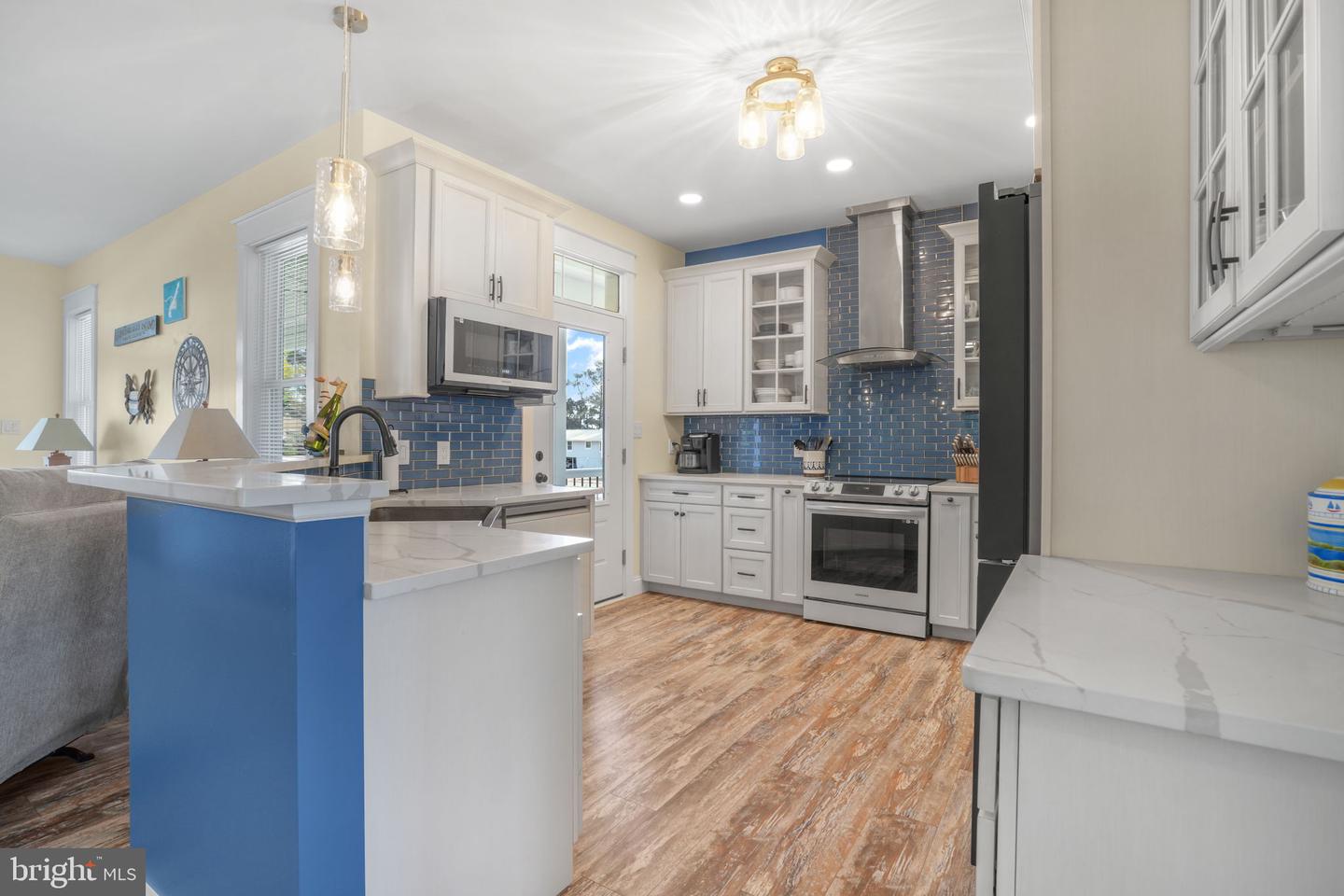 5403 PEARL DR, CHINCOTEAGUE ISLAND, Virginia 23336, 4 Bedrooms Bedrooms, ,2 BathroomsBathrooms,Residential,For sale,5403 PEARL DR,VAAC2002564 MLS # VAAC2002564