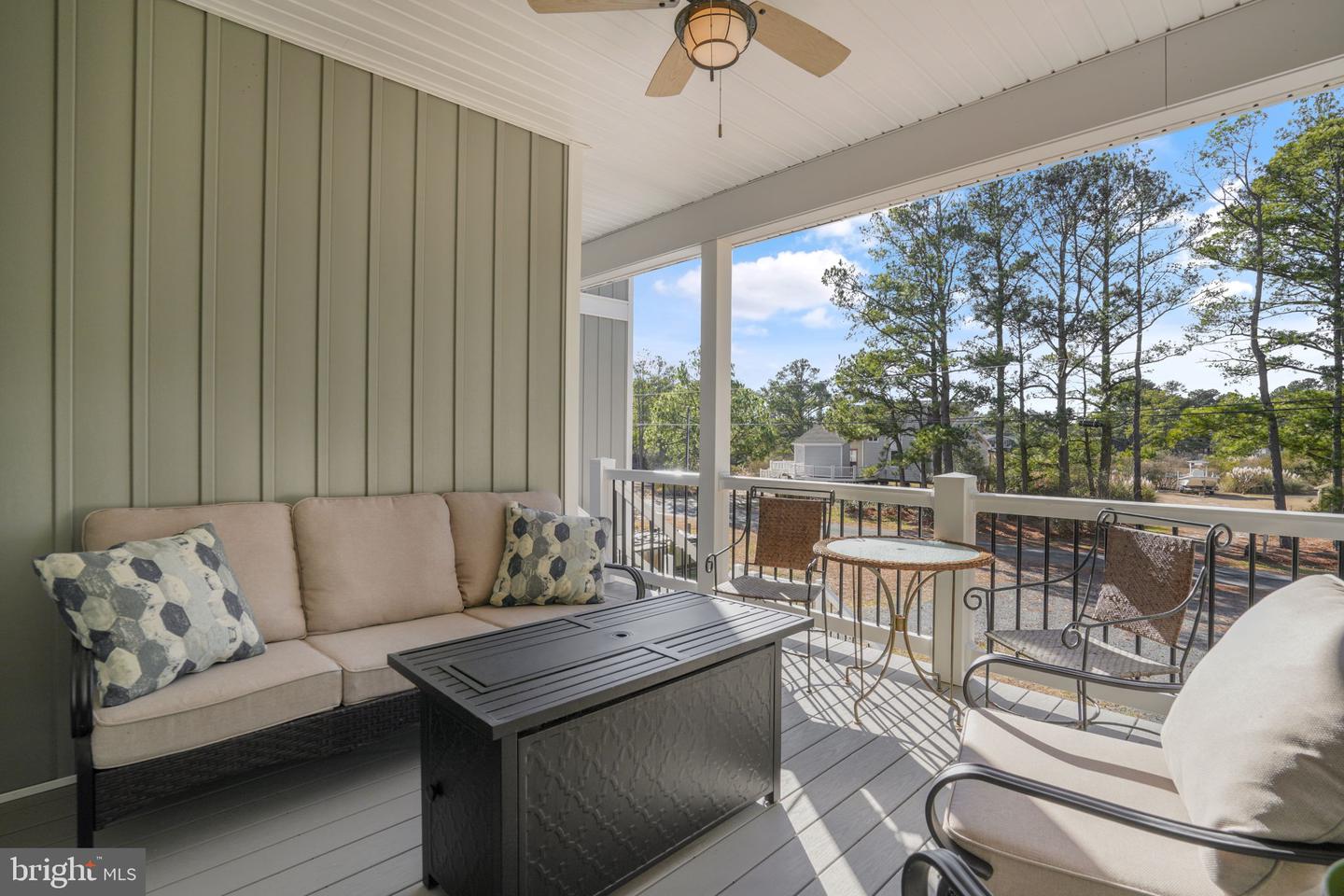 5403 PEARL DR, CHINCOTEAGUE ISLAND, Virginia 23336, 4 Bedrooms Bedrooms, ,2 BathroomsBathrooms,Residential,For sale,5403 PEARL DR,VAAC2002564 MLS # VAAC2002564