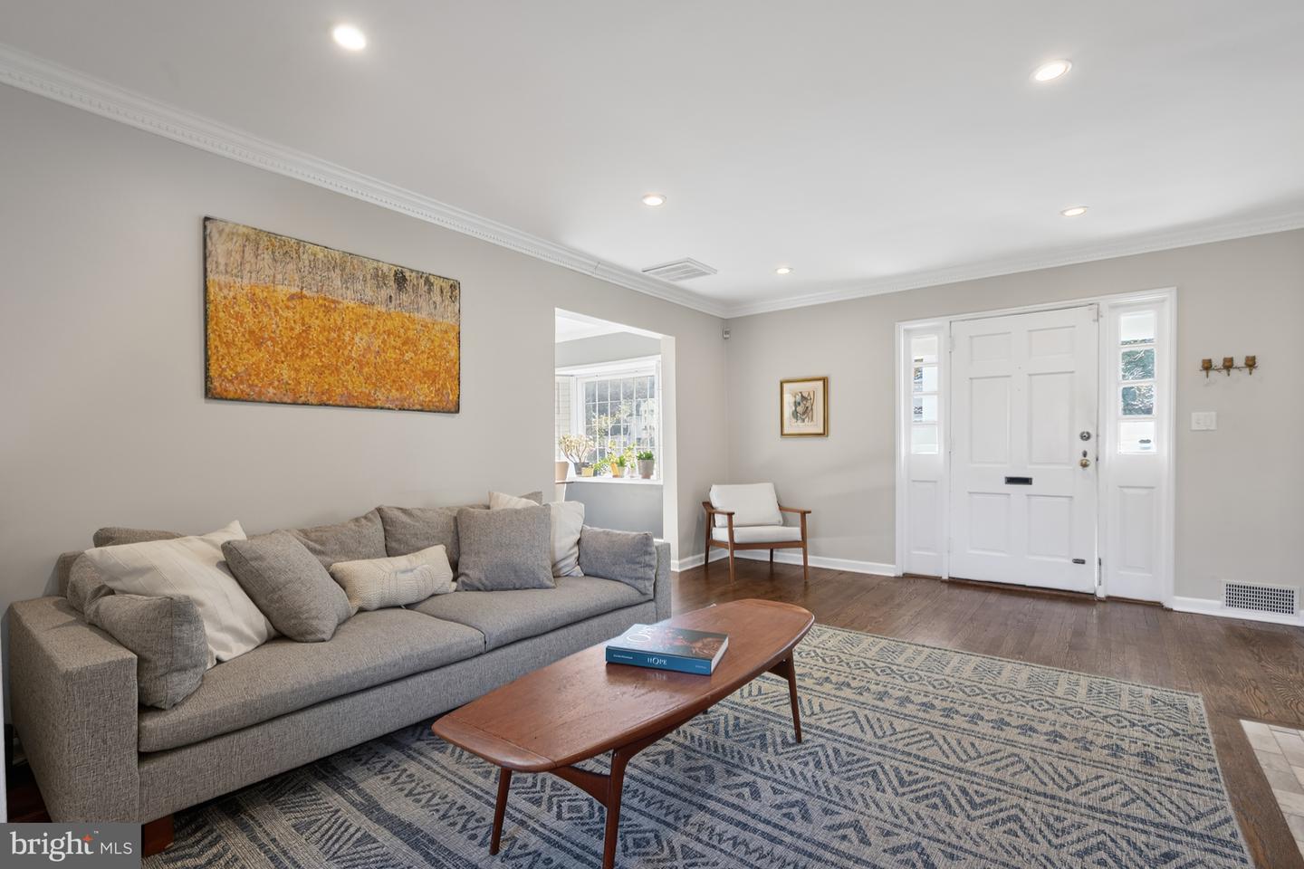 413 TENNESSEE AVE, ALEXANDRIA, Virginia 22305, 3 Bedrooms Bedrooms, 6 Rooms Rooms,3 BathroomsBathrooms,Residential,For sale,413 TENNESSEE AVE,VAAX2053402 MLS # VAAX2053402