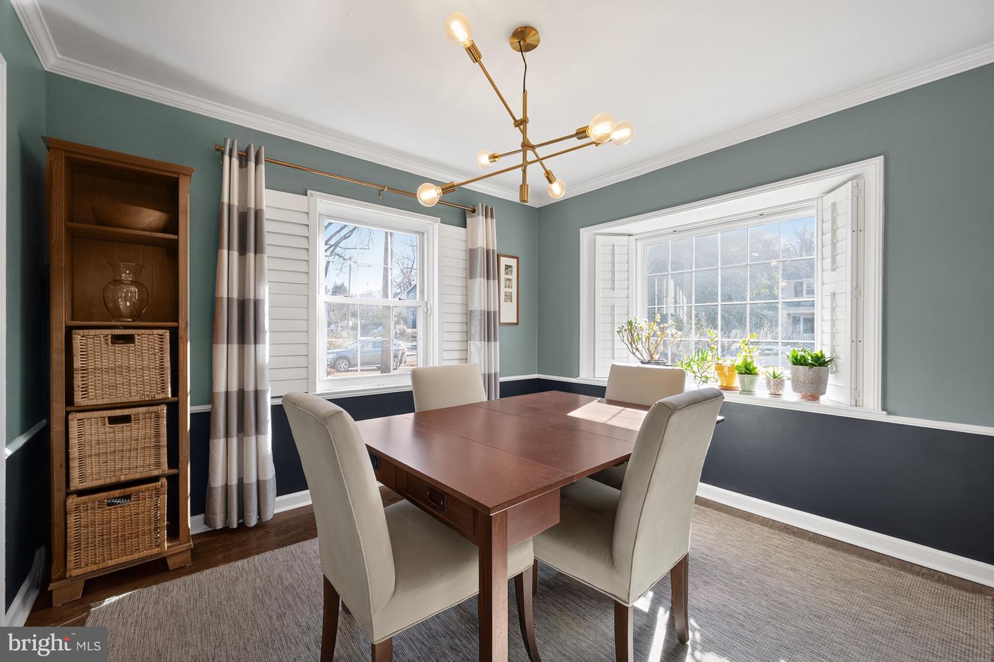 413 TENNESSEE AVE, ALEXANDRIA, Virginia 22305, 3 Bedrooms Bedrooms, 6 Rooms Rooms,3 BathroomsBathrooms,Residential,For sale,413 TENNESSEE AVE,VAAX2053402 MLS # VAAX2053402