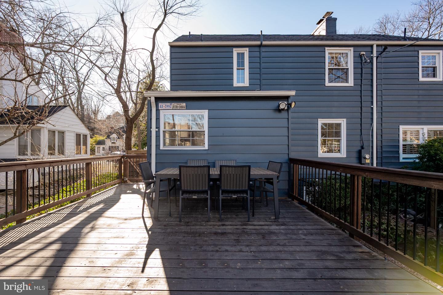 413 TENNESSEE AVE, ALEXANDRIA, Virginia 22305, 3 Bedrooms Bedrooms, 6 Rooms Rooms,3 BathroomsBathrooms,Residential,For sale,413 TENNESSEE AVE,VAAX2053402 MLS # VAAX2053402