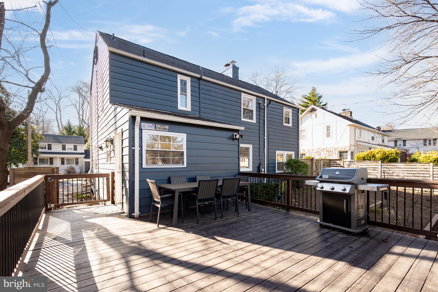 413 TENNESSEE AVE, ALEXANDRIA, Virginia 22305, 3 Bedrooms Bedrooms, 6 Rooms Rooms,3 BathroomsBathrooms,Residential,For sale,413 TENNESSEE AVE,VAAX2053402 MLS # VAAX2053402