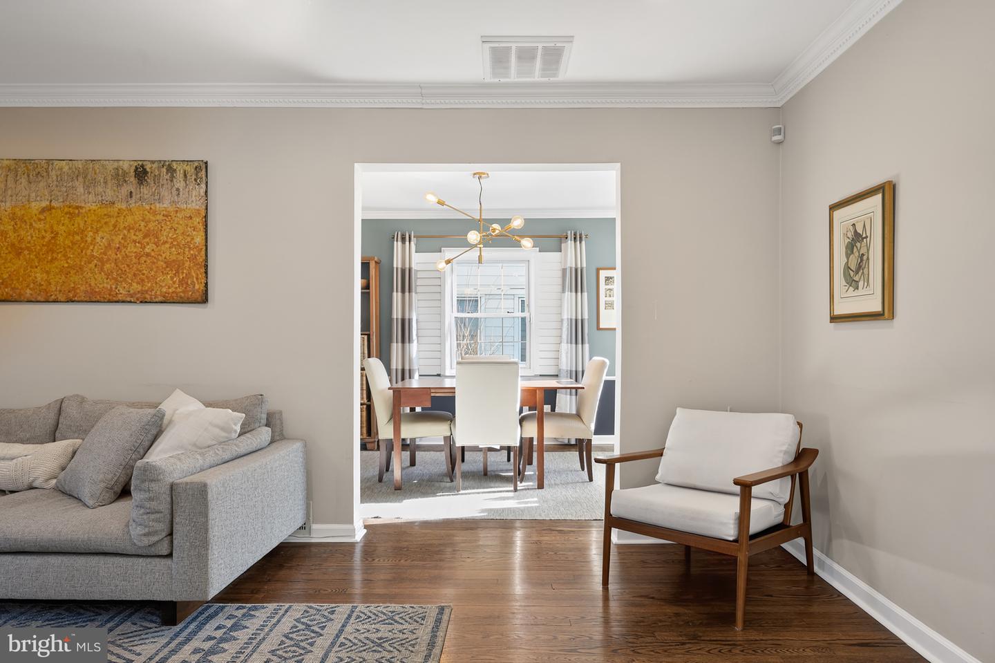 413 TENNESSEE AVE, ALEXANDRIA, Virginia 22305, 3 Bedrooms Bedrooms, 6 Rooms Rooms,3 BathroomsBathrooms,Residential,For sale,413 TENNESSEE AVE,VAAX2053402 MLS # VAAX2053402